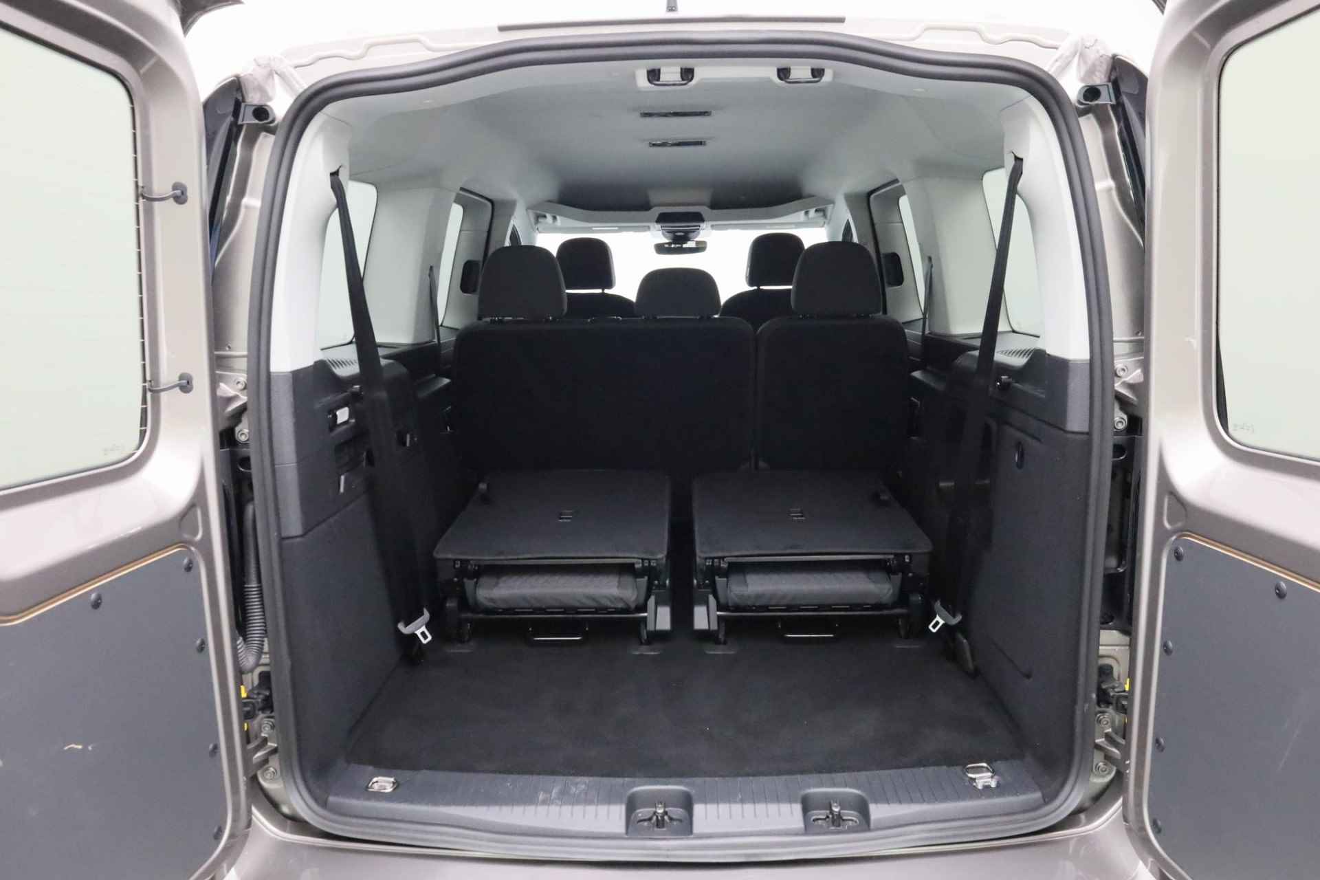 Volkswagen Caddy Combi Maxi 7 pers. 1.5 TSI 114PK | Trekhaakvoorb. | Navi | Stoelverwarming | Clima | Cruise | 16 inch - 7/33