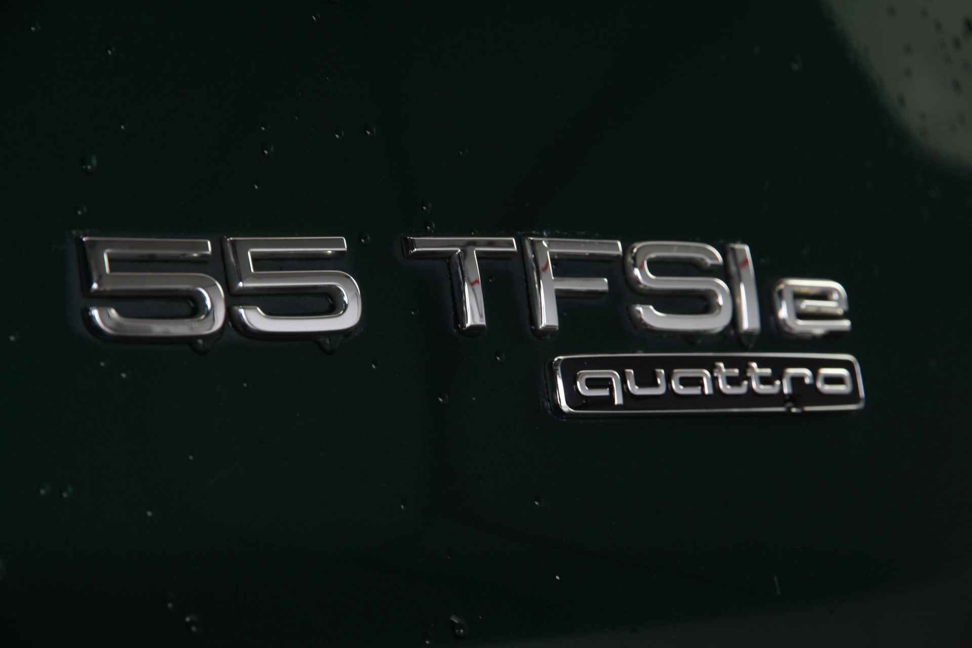 Audi Q5 55 TFSIe quattro|Competition|367PK|Goodwoodgreen Alcantara, - 10/24