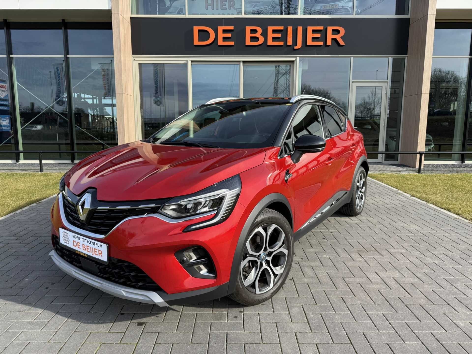 Renault Captur 1.6 E-Tech Plug-in Hybrid 160 Intens Camera I Carplay I LED verl.