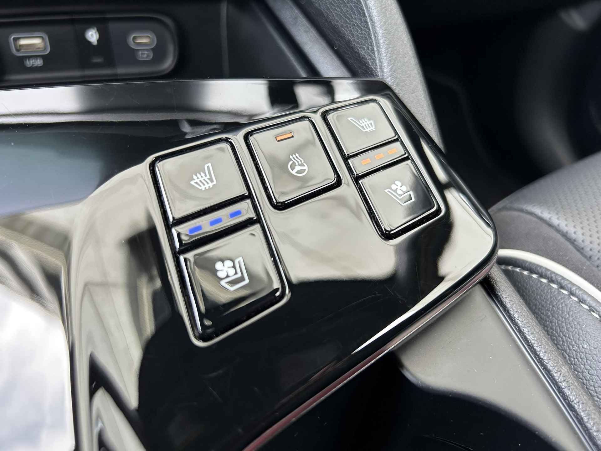 Kia Sportage 1.6 T-GDi Plug-in Hybrid GT-PlusLine | Black Pack | Panoramadak | 360 Camera | Blind Spot | PDC | LED | Cruise | Navi | Key-Less | - 9/31