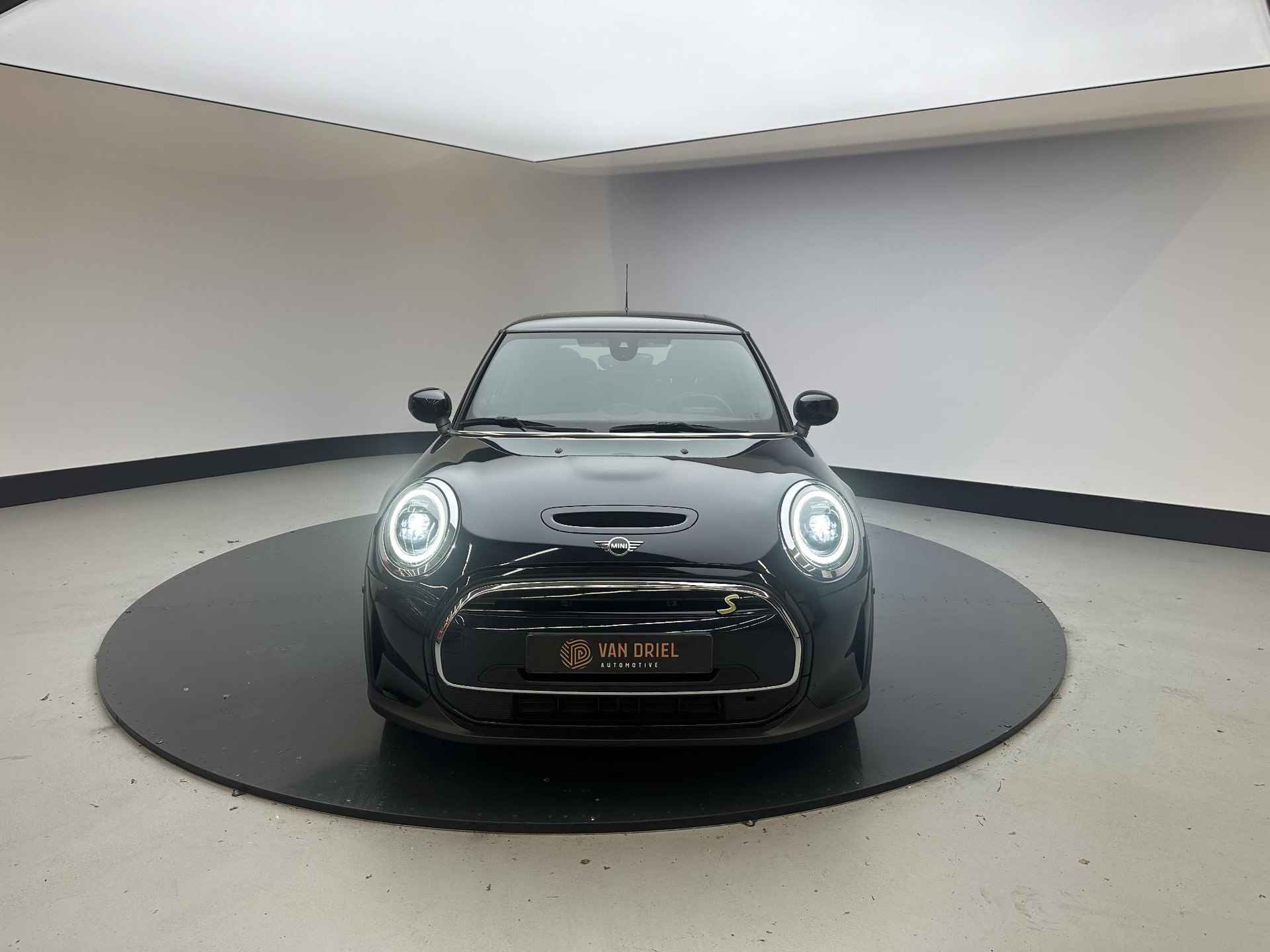 Mini Mini Electric Camden Edition 33 kWh Panoramadak | Leer| - 16/27