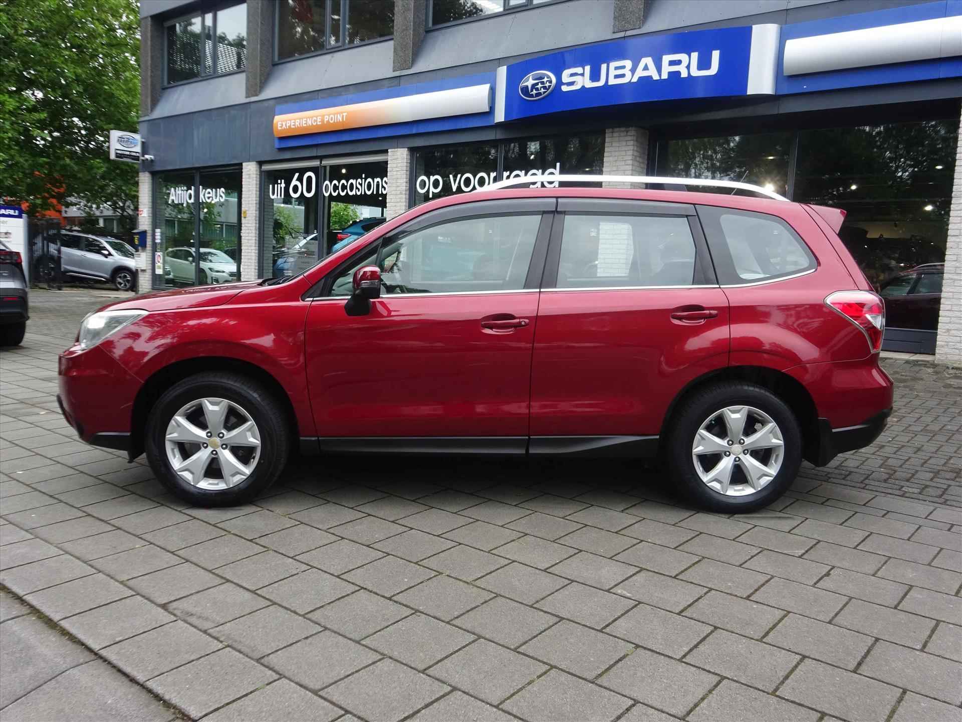 Subaru Forester 2.0i 150pk AWD  CVT Luxury | Trekhaak | NAP | 2.000kg trekgew. - 39/43