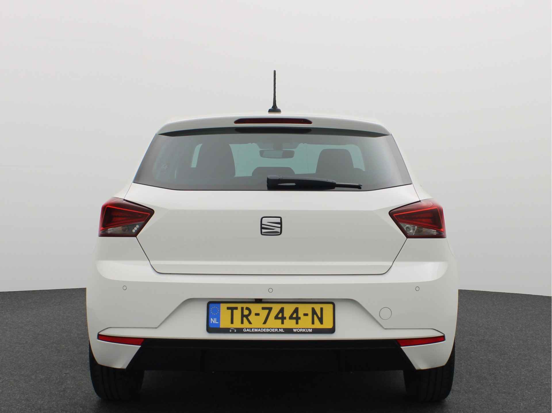 SEAT Ibiza 1.0 TSI Style Business Intense ACC / APPLE-ANDROID / CAMERA / LED / CLIMA / KEYLESS / PRIVACYGLASS - 15/47