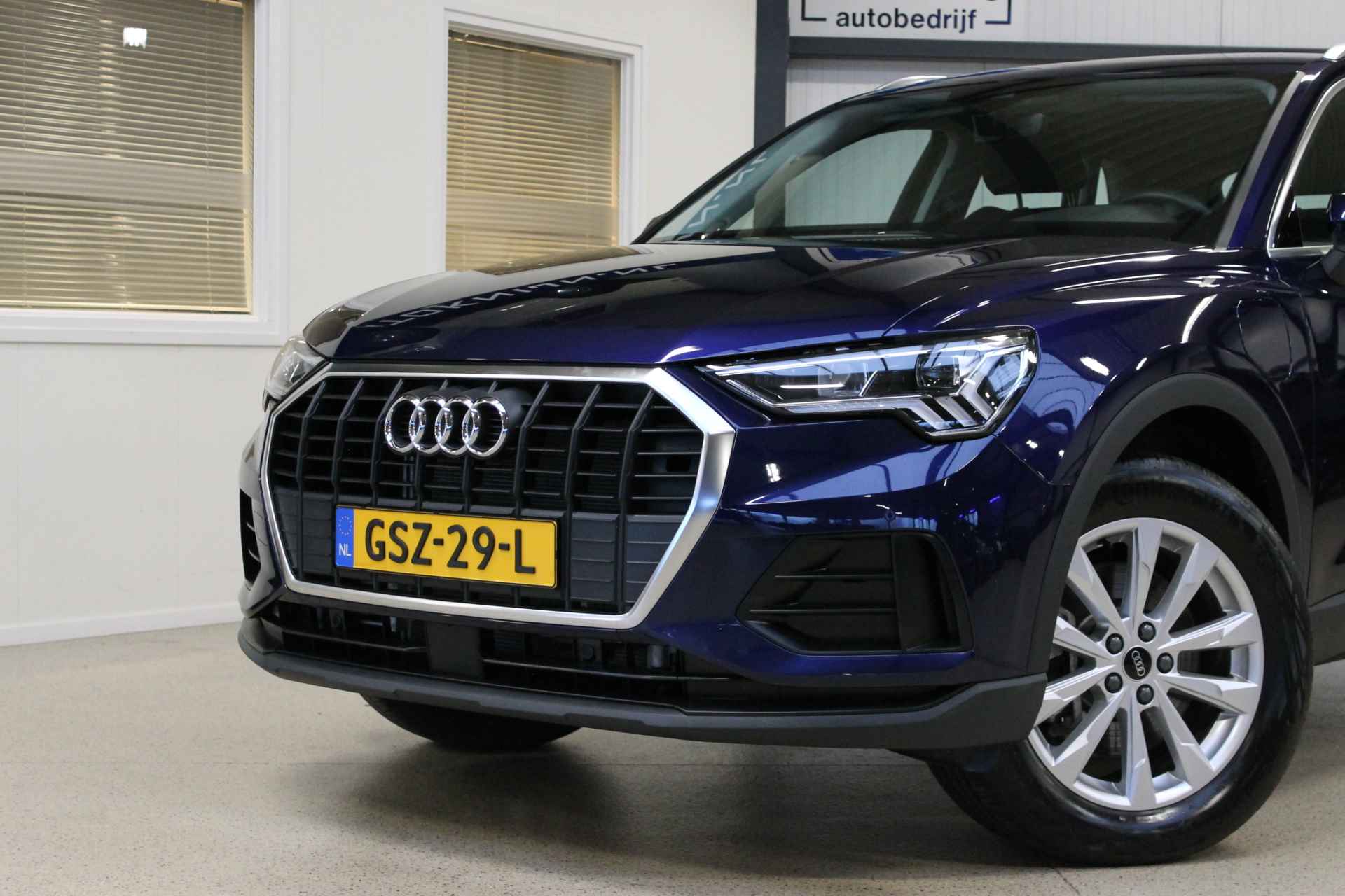 Audi Q3 45 TFSIe 245pk S edition | Keyless | Elek. klep | LED | 100% (Dealer) onderhouden label - 3/52