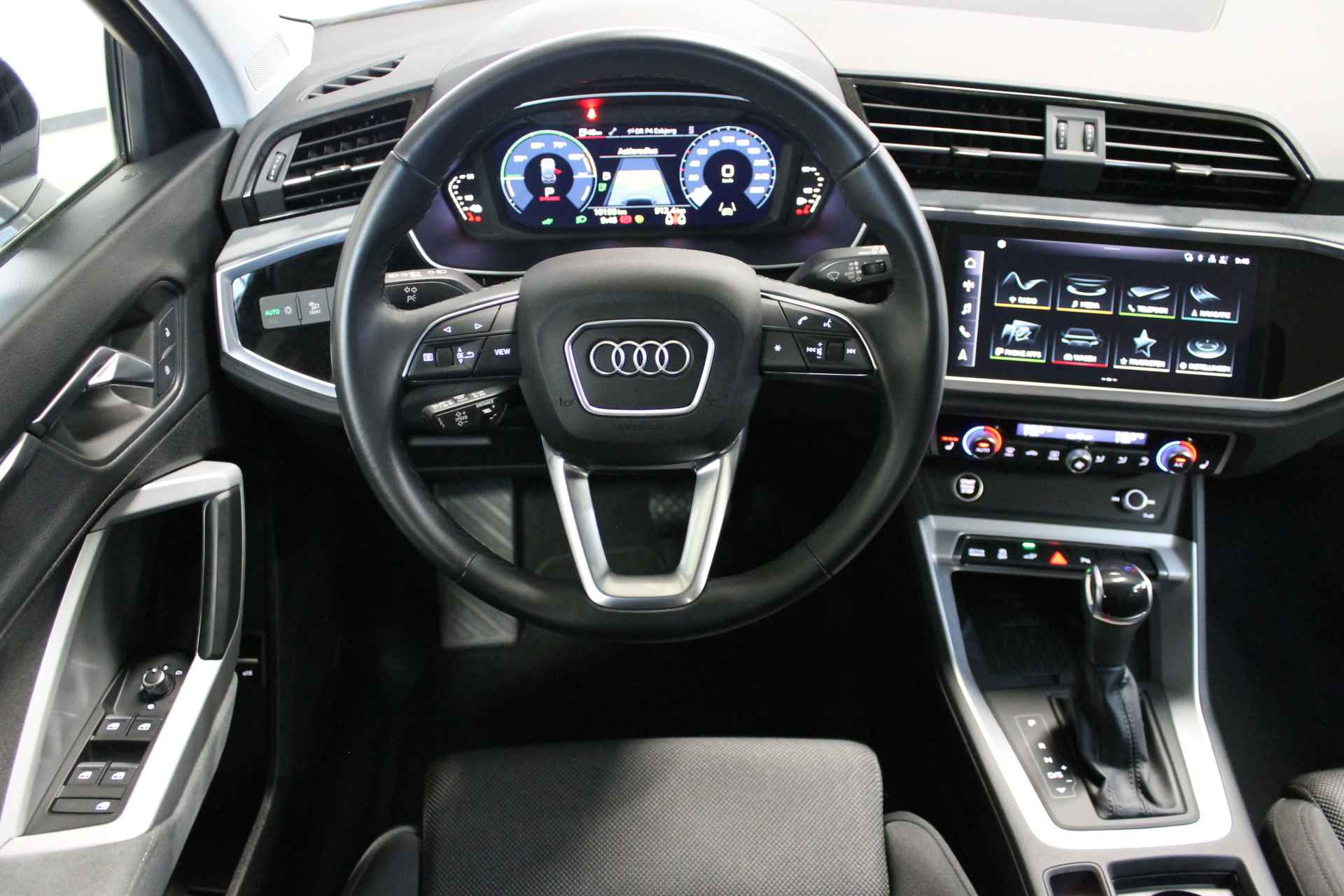 Audi Q3 45 TFSIe 245pk S edition | Keyless | Elek. klep | LED | 100% (Dealer) onderhouden label - 20/52