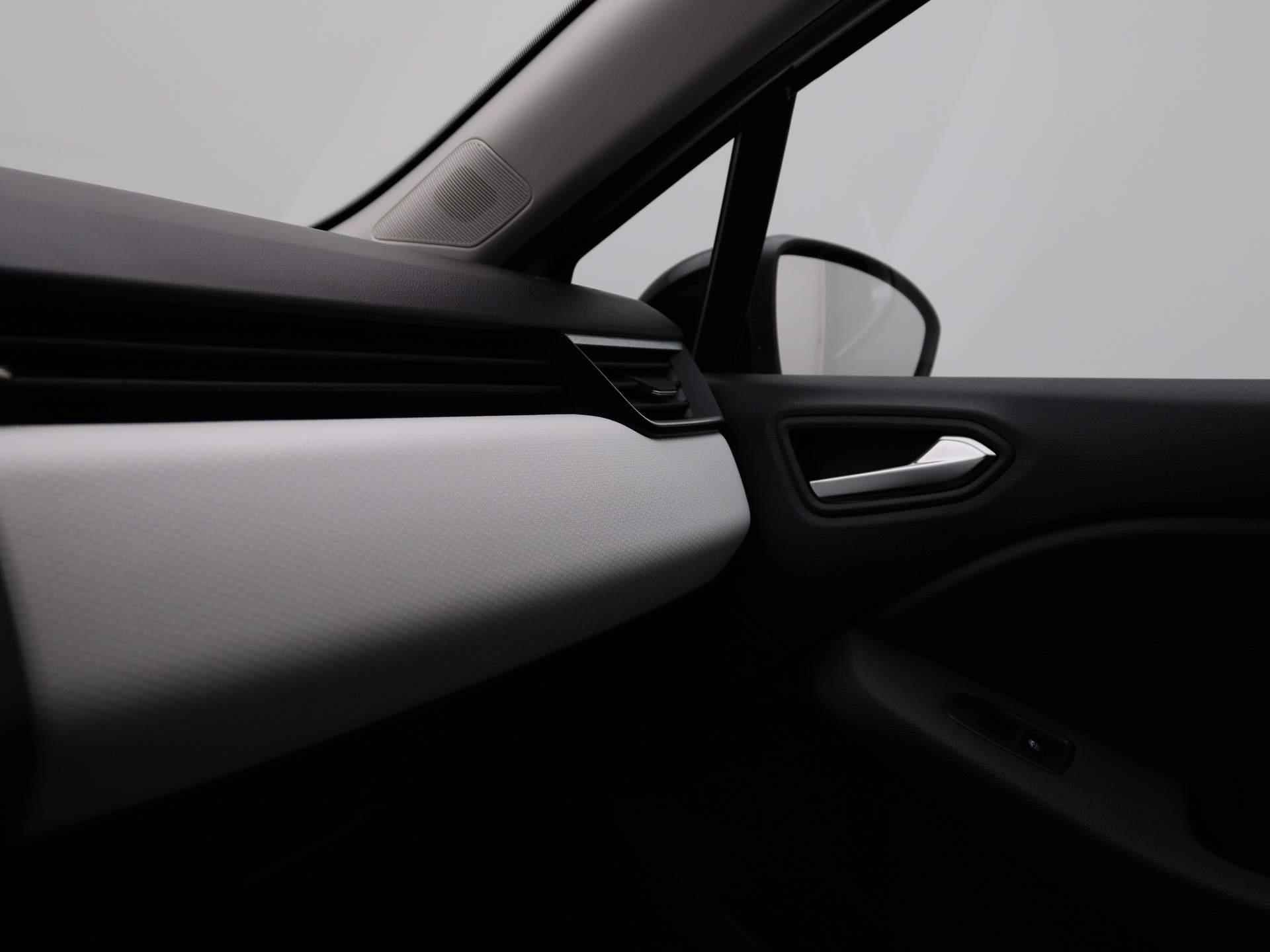 Renault Clio 1.0 TCe 90 Evolution | Navigatie | Airco | Parkeersensoren Achter| Apple Carplay - 27/35