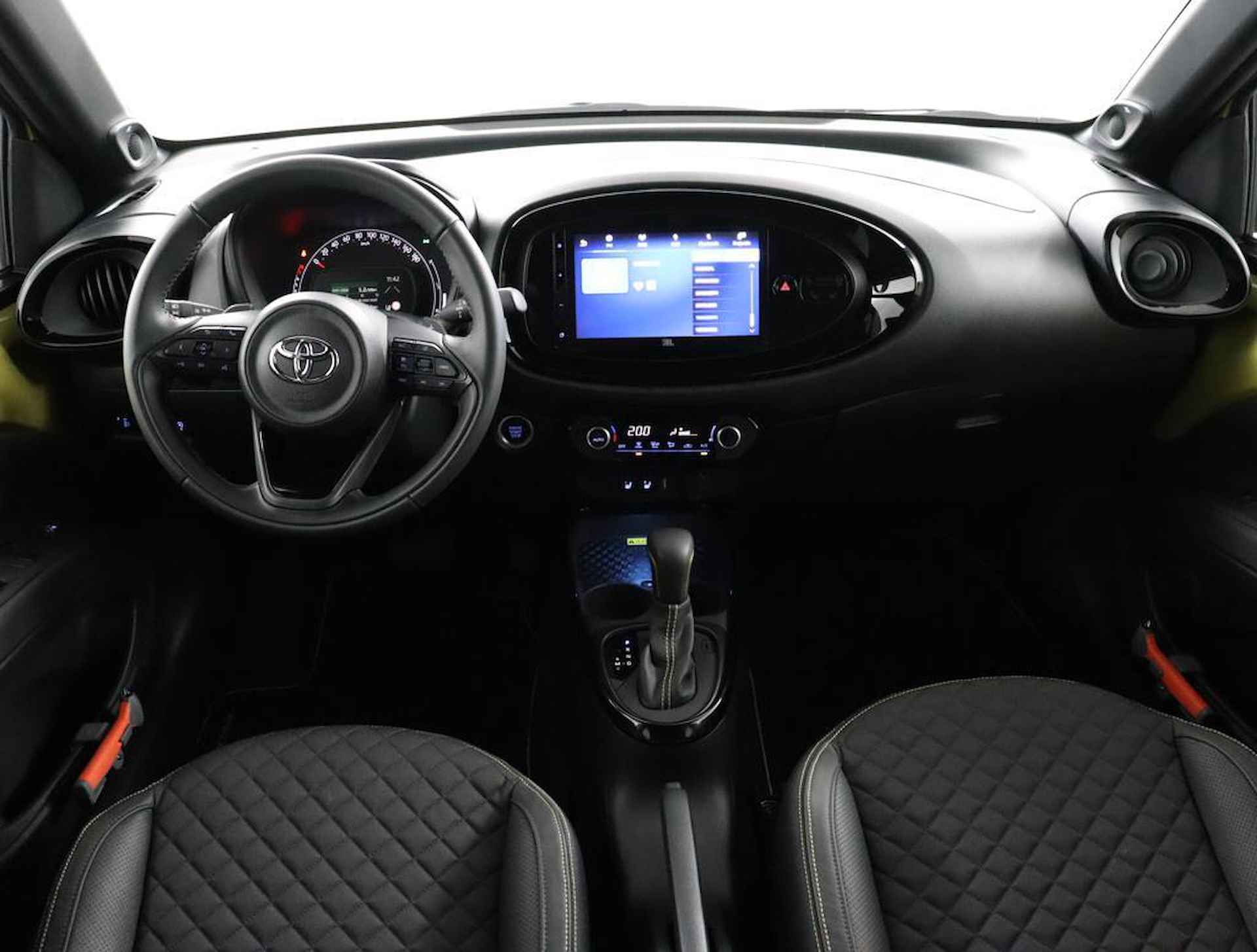 Toyota Aygo X 1.0 VVT-i S-CVT Premium - 4/52