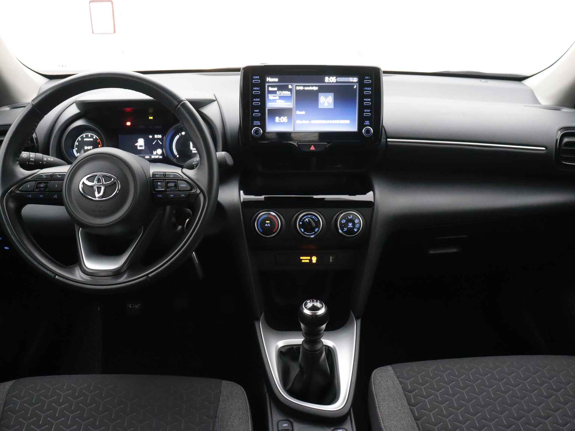 Toyota Yaris Cross 1.5 VVT-I Active | Apple CarPlay (Navigatie) | Airco | Trekhaak | Camera | - 6/41