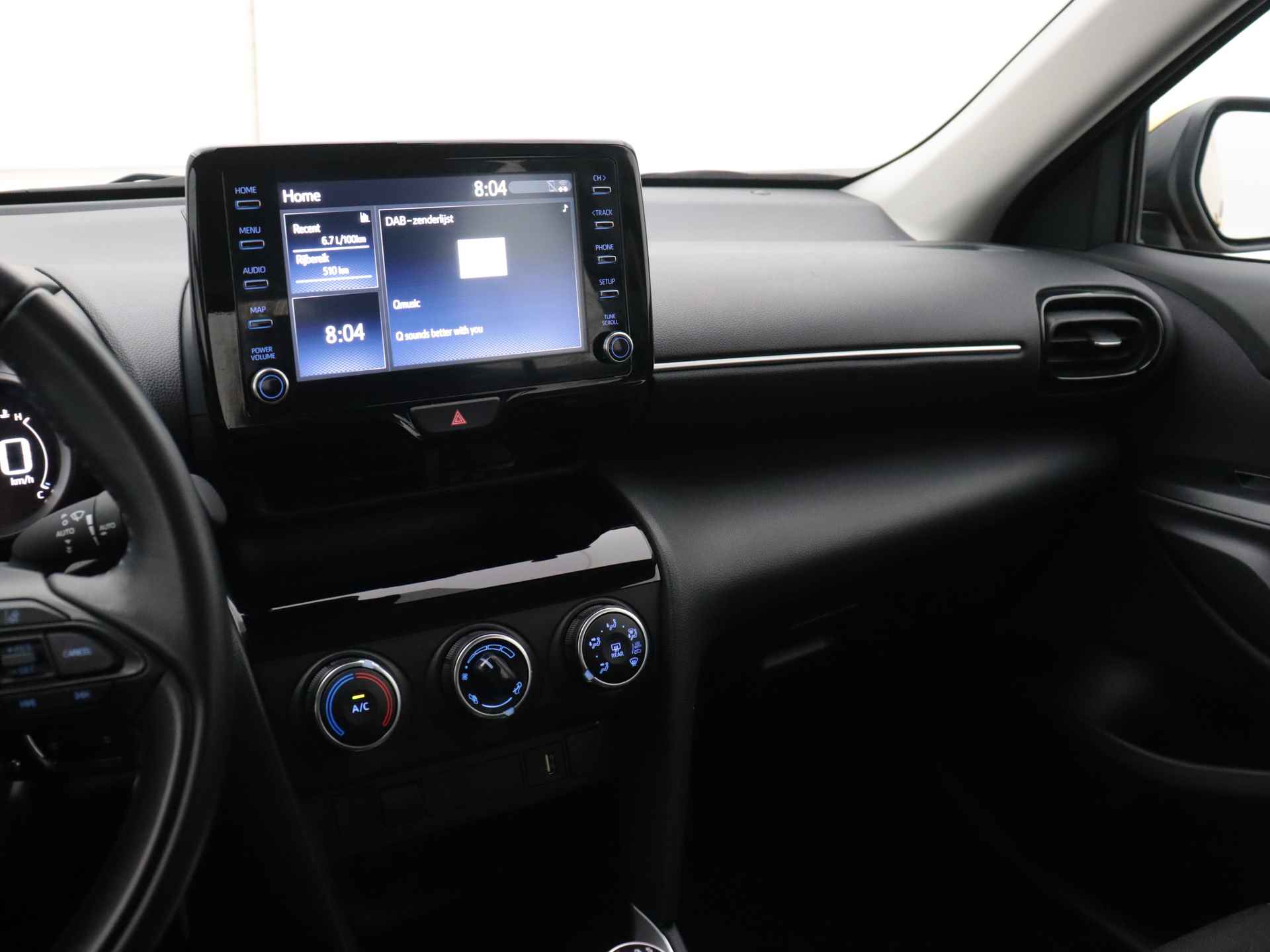 Toyota Yaris Cross 1.5 VVT-I Active | Apple CarPlay (Navigatie) | Airco | Trekhaak | Camera | - 8/41