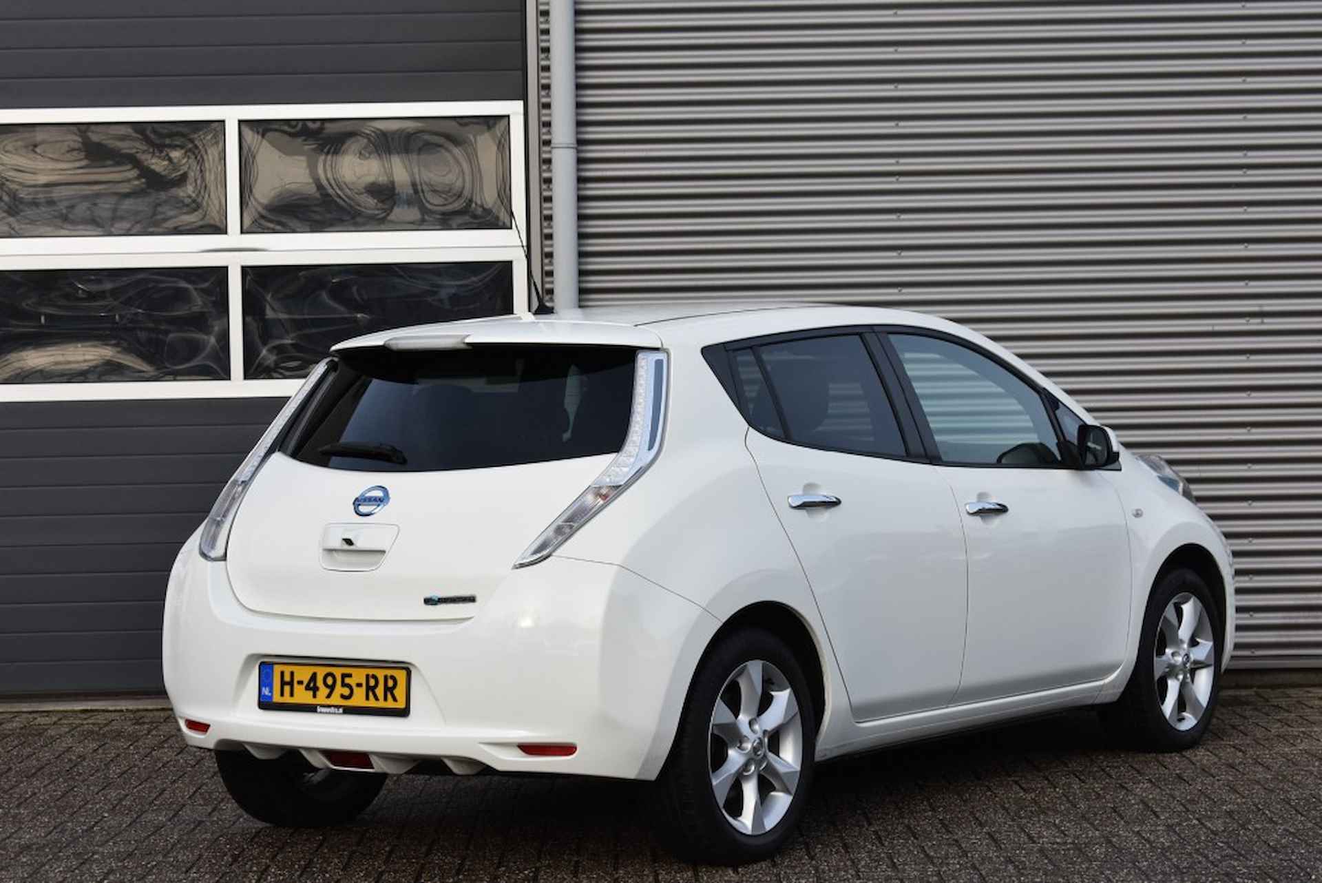 NISSAN Leaf ACENTA 30 KWH / NAVI / P.CAMERA / STOEL(STUUR) VERW. V+A / Ã¢ÂÂ¬ 200 - 3/29