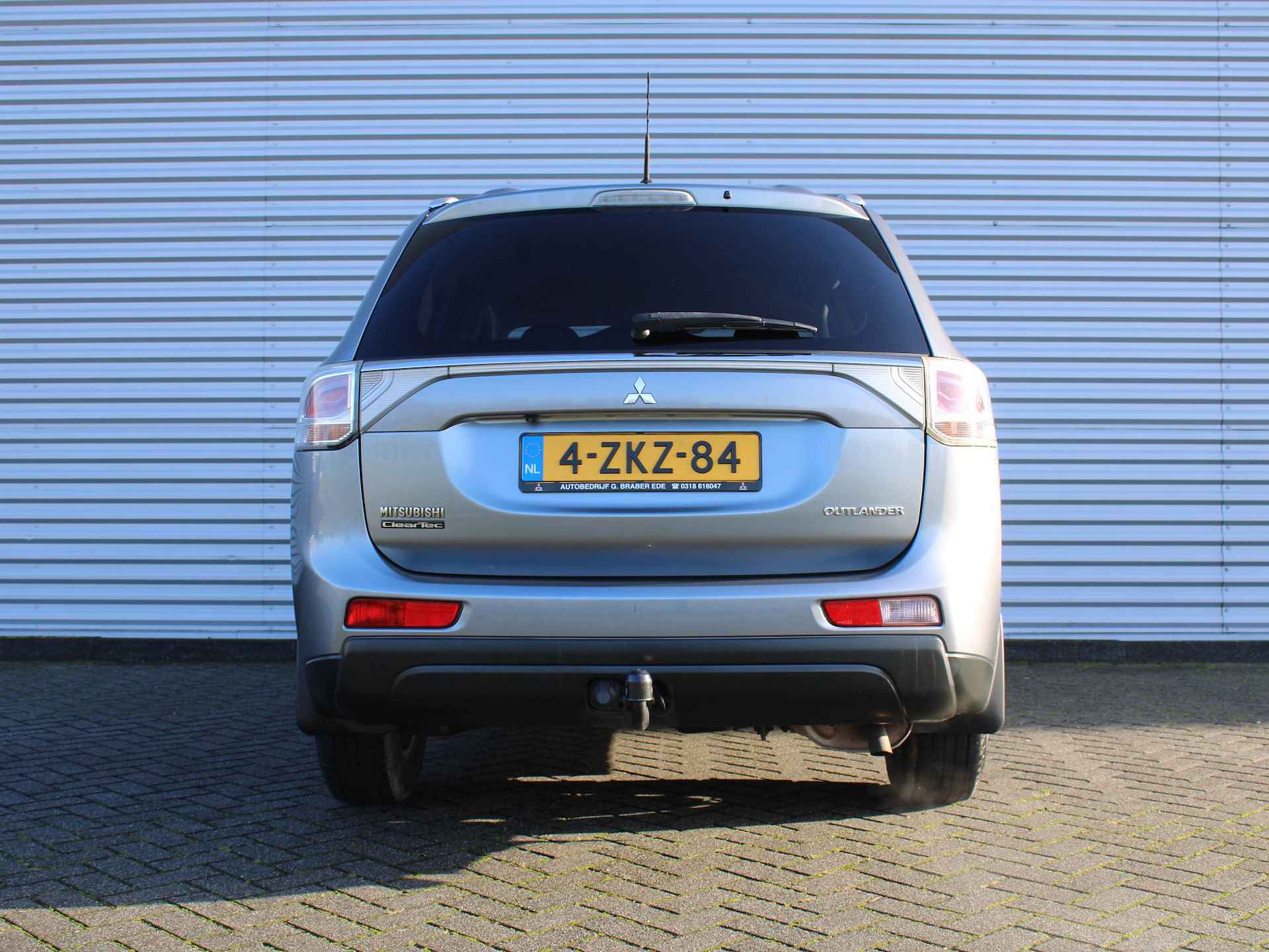 Mitsubishi Outlander 2.0 Business Edition | 7 persoons | Trekhaak | Airco | 16" LM | - 6/33