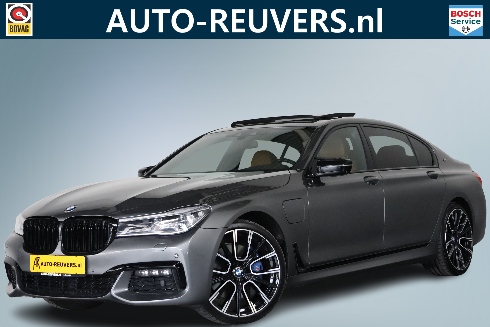 BMW 7 Serie 740Le xDrive iPerformance M-Sport / Sky Lounge Pano / HarmanKardon / HUD / Cam