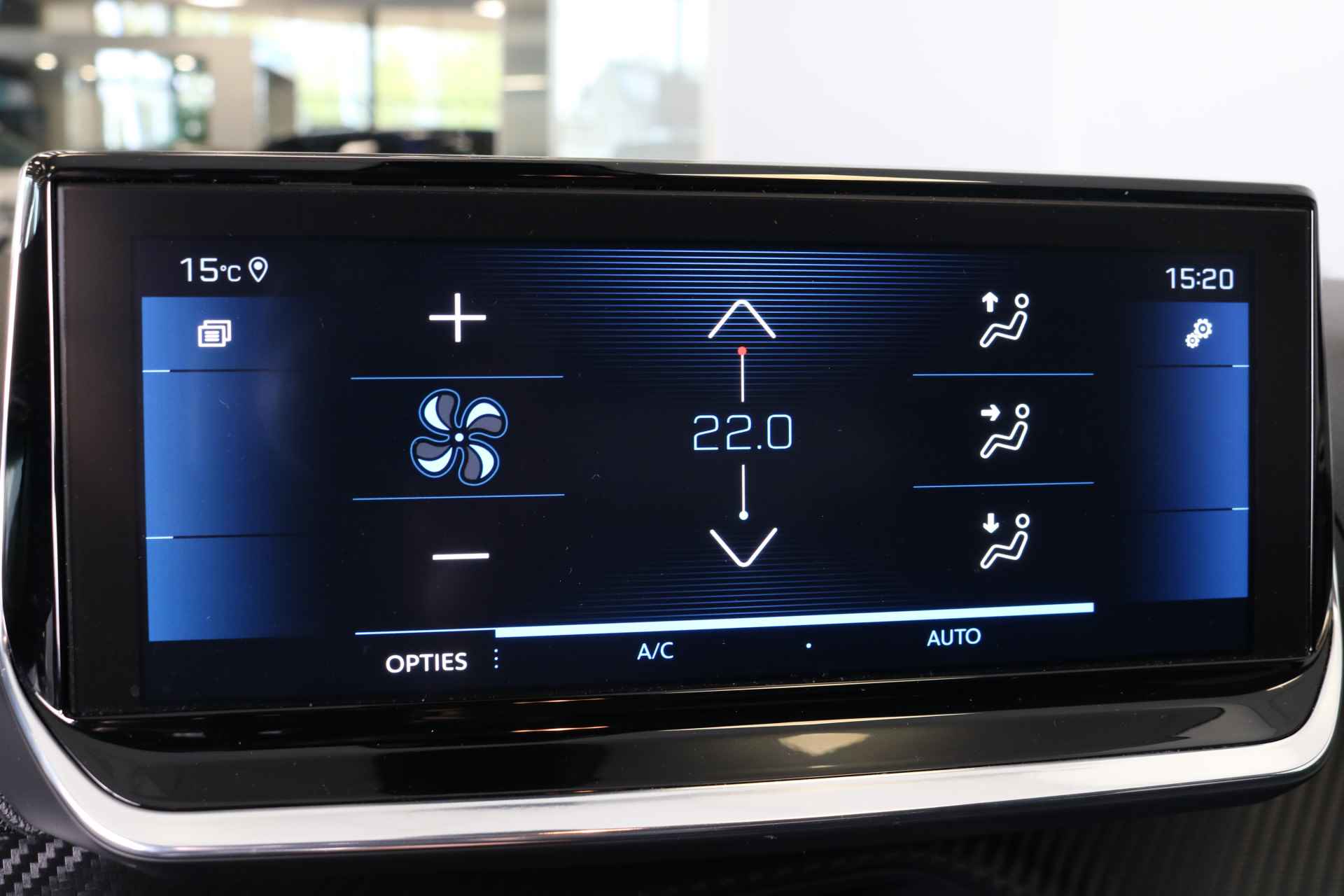 Peugeot 208 1.2 PureTech 100PK Allure | Navi | Cruise | Camera | Climate | DAB | Parkeersensoren V+A | 16" Lichtmetaal | - 32/41