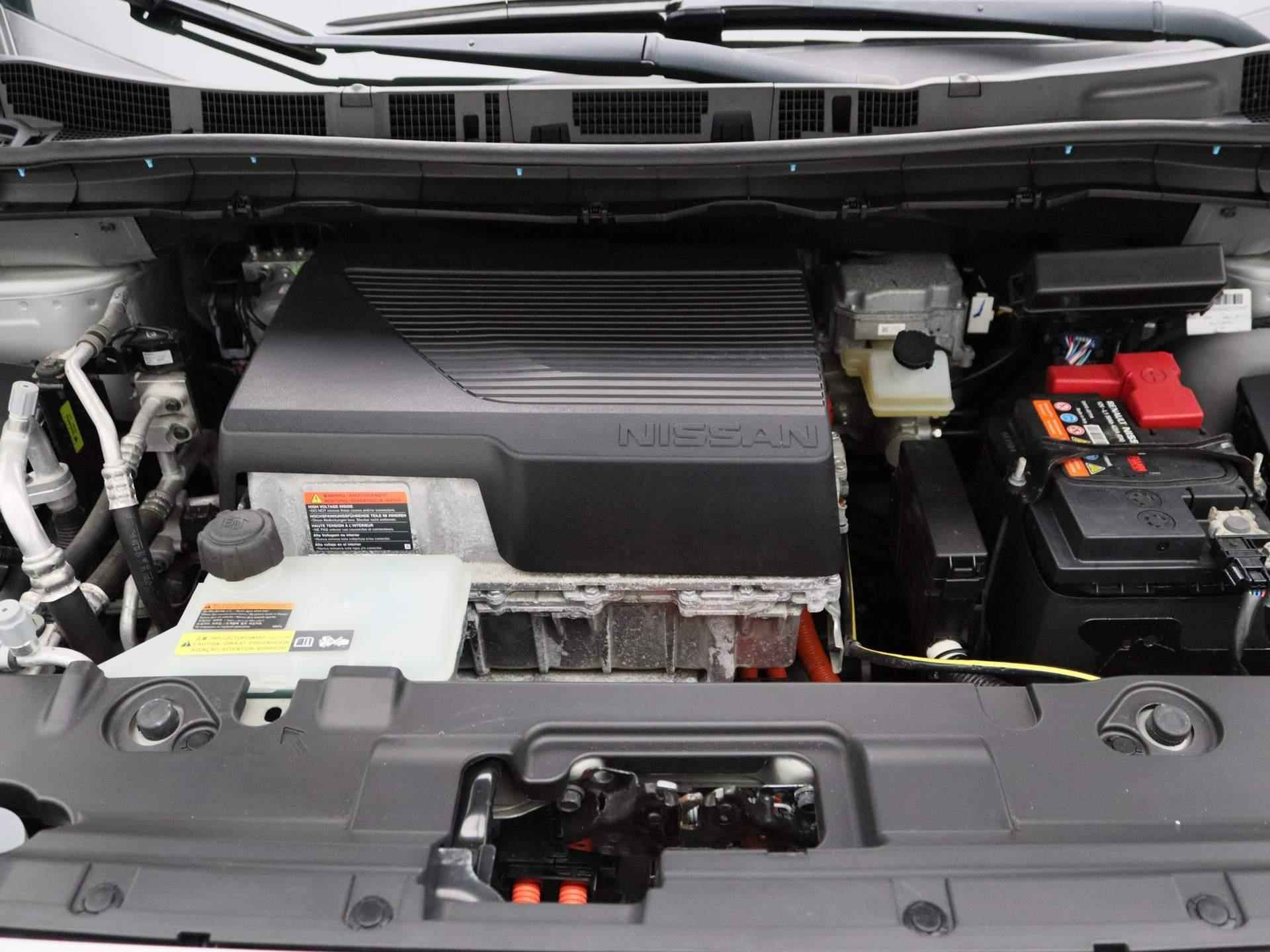 Nissan LEAF N-Connecta 40 kWh | Navi |€2000,- subsidie | Cam | PDC | LMV | - 34/37