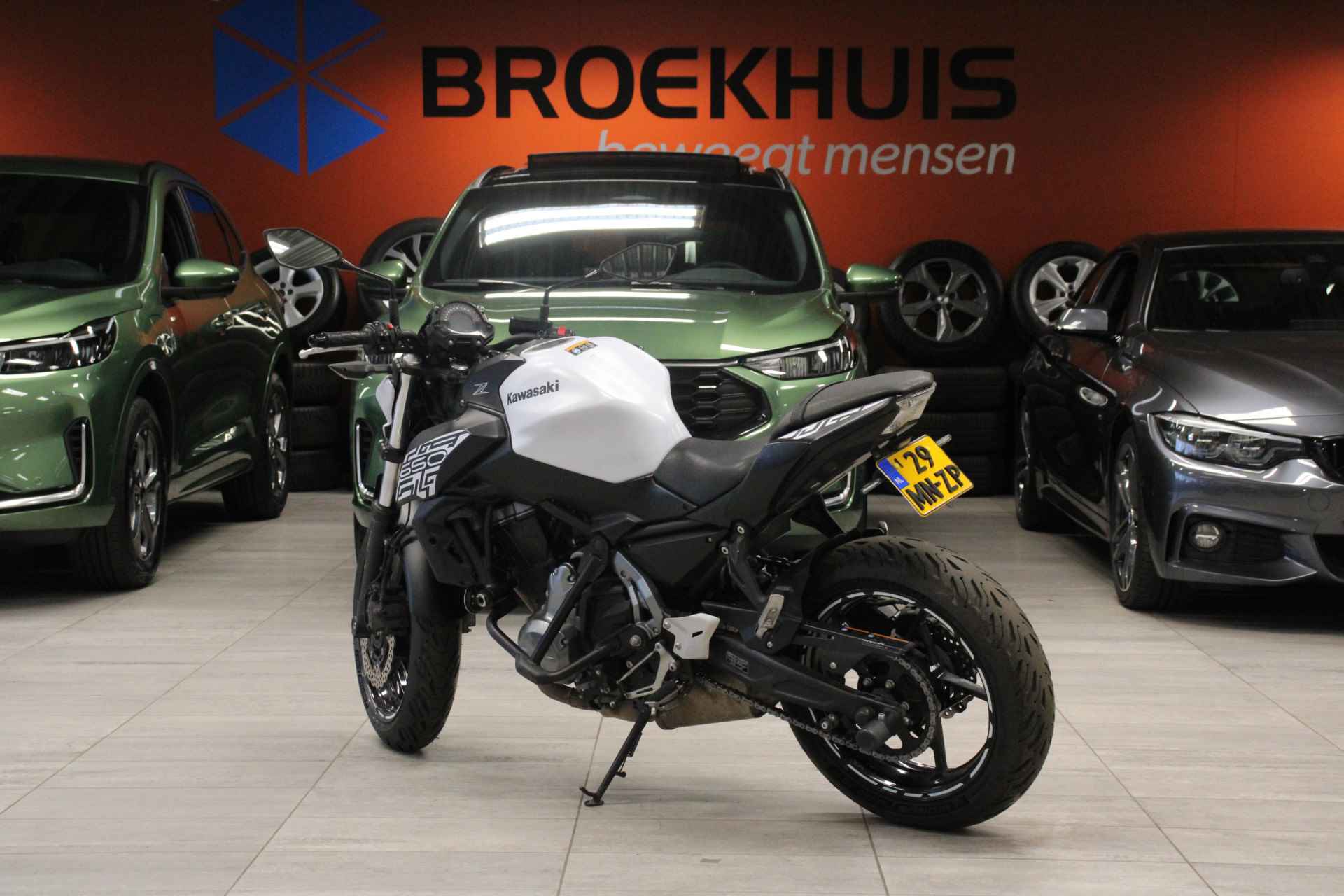 Kawasaki Z650 Tour ABS | Perfecte staat! Z650 Tour ABS - 4/13