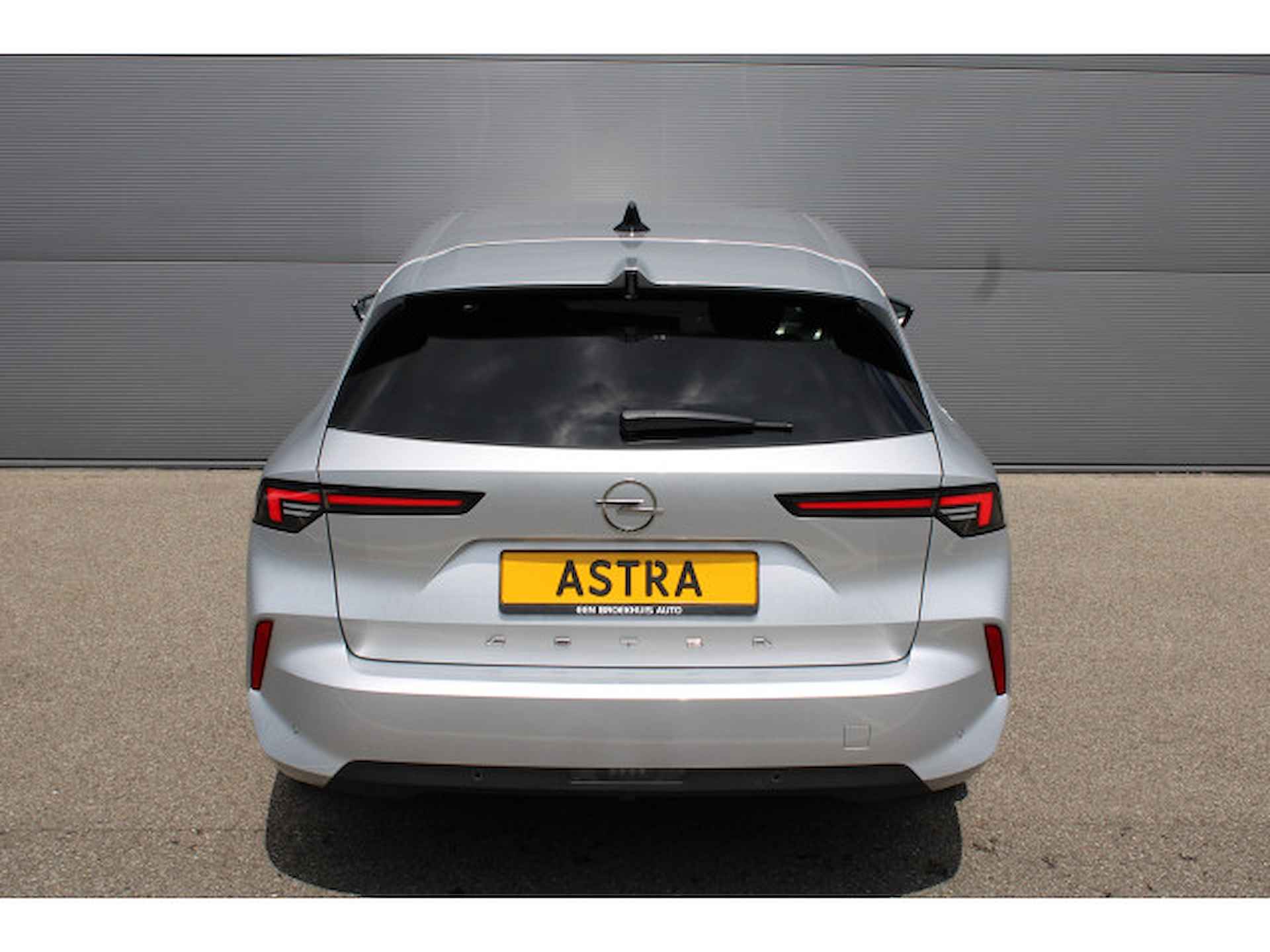 Opel Astra Sports Tourer 1.2 130 pk - 6/26