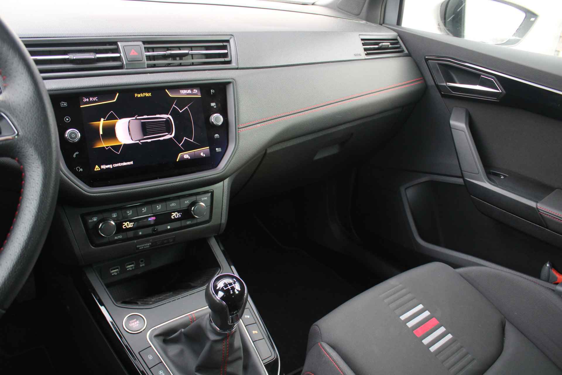SEAT Arona 1.0 TSI FR Adaptieve Cruise Control, Achteruitrijcamera, Apple Carplay/Android Auto, Dodehoek Detectie - 20/43