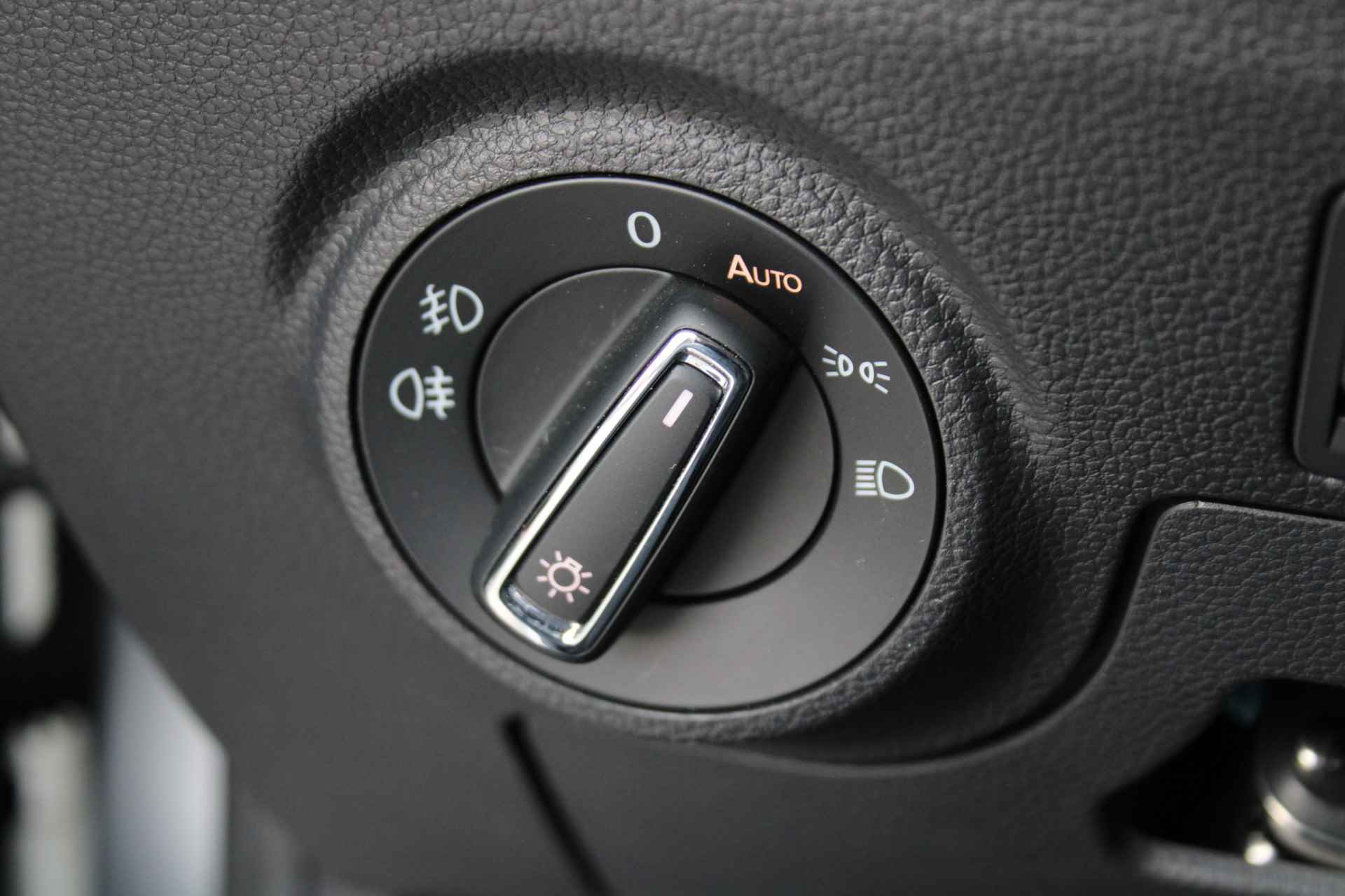 SEAT Arona 1.0 TSI FR Adaptieve Cruise Control, Achteruitrijcamera, Apple Carplay/Android Auto, Dodehoek Detectie - 43/43