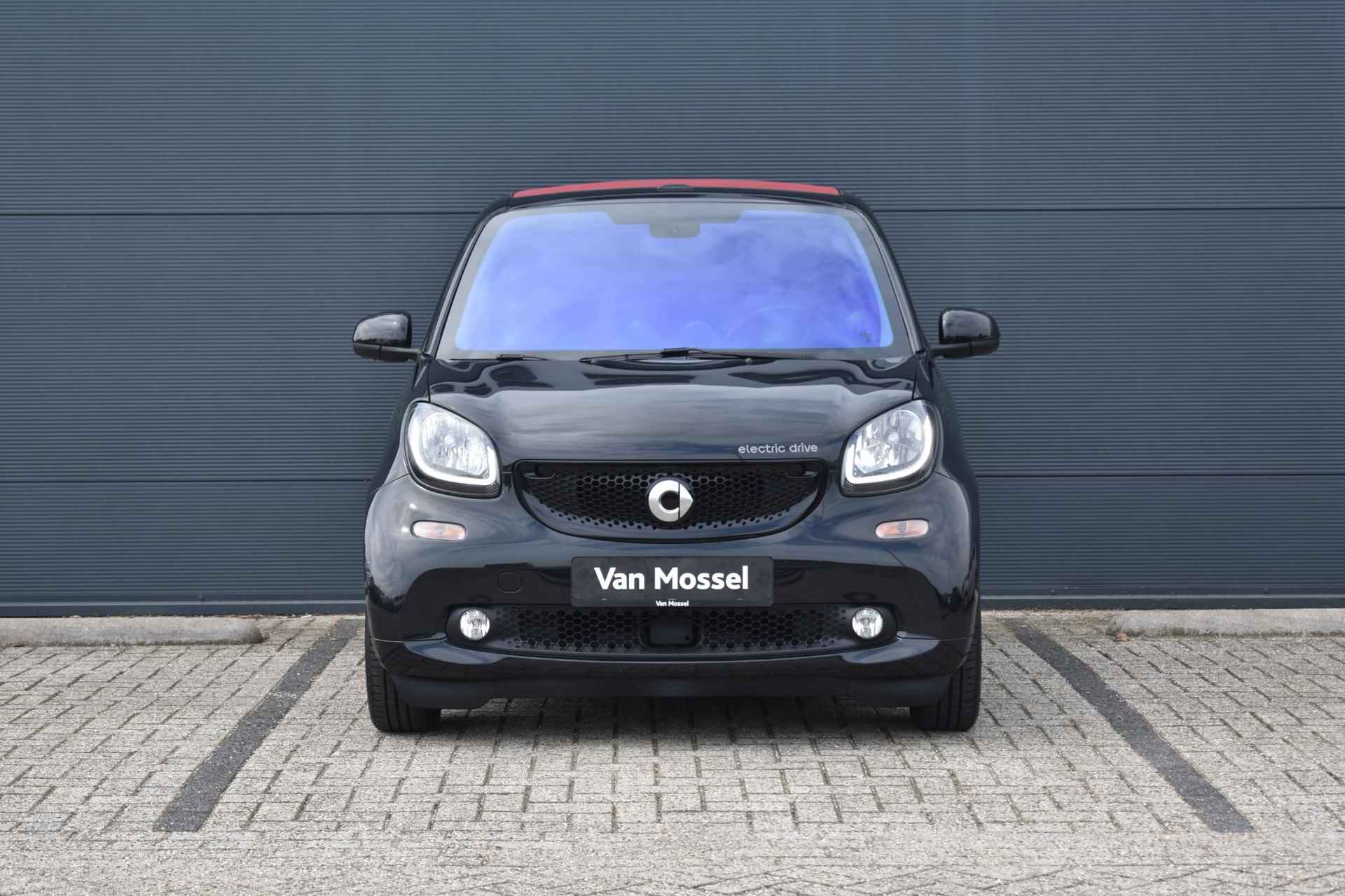 smart fortwo cabrio electric drive prime 18 kWh 82pk | Stoelverwarming | Leder | Achteruitrijcamera - 3/30