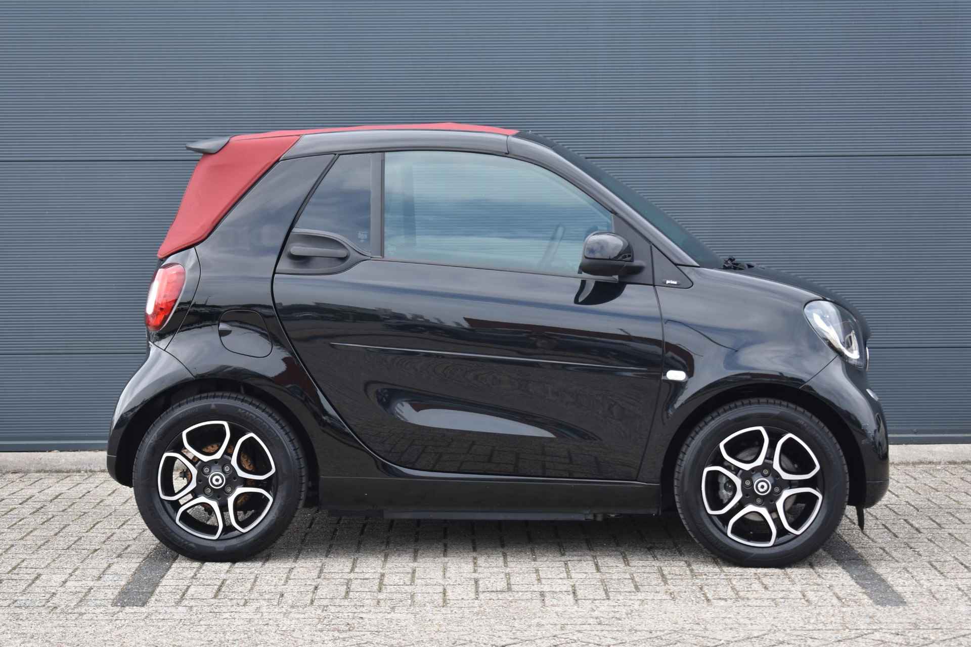 smart fortwo cabrio electric drive prime 18 kWh 82pk | Stoelverwarming | Leder | Achteruitrijcamera - 5/30