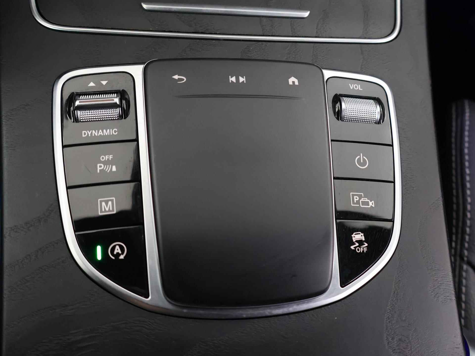 Mercedes-Benz GLC-klasse 200 Premium AMG | Dodehoekassistent | Digitaal Dashboard | Achteruitrijcamera | Sfeerverlichting | - 30/47