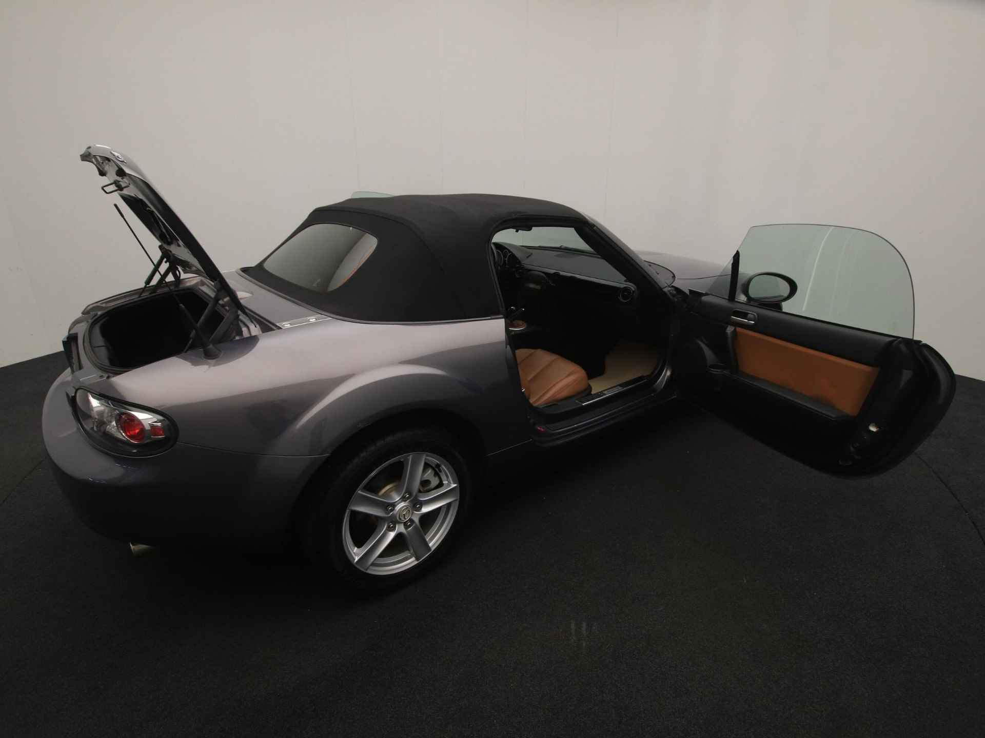 Mazda MX-5 1.8 Executive : dealer onderhouden - 18/46