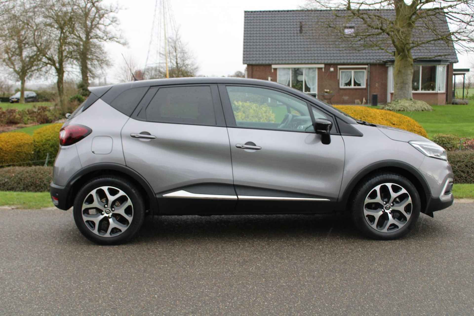 RENAULT Captur 0.9TCe 90pk Intens ECC/cruise/navi/camera/LED/trekhaak - 16/32