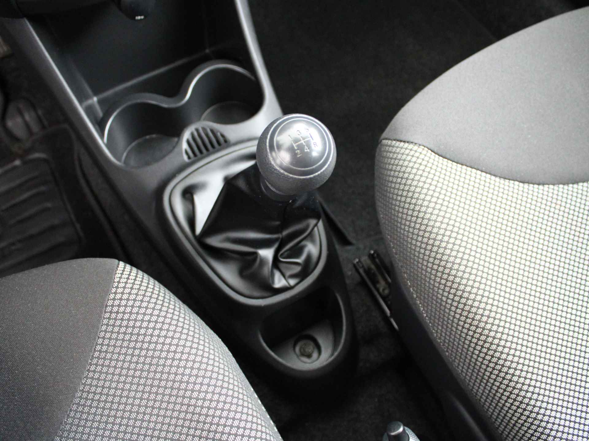 Toyota Aygo 1.0 VVT-i Comfort Limited | Airco | Bluetooth | Elektrische Ramen | - 12/40