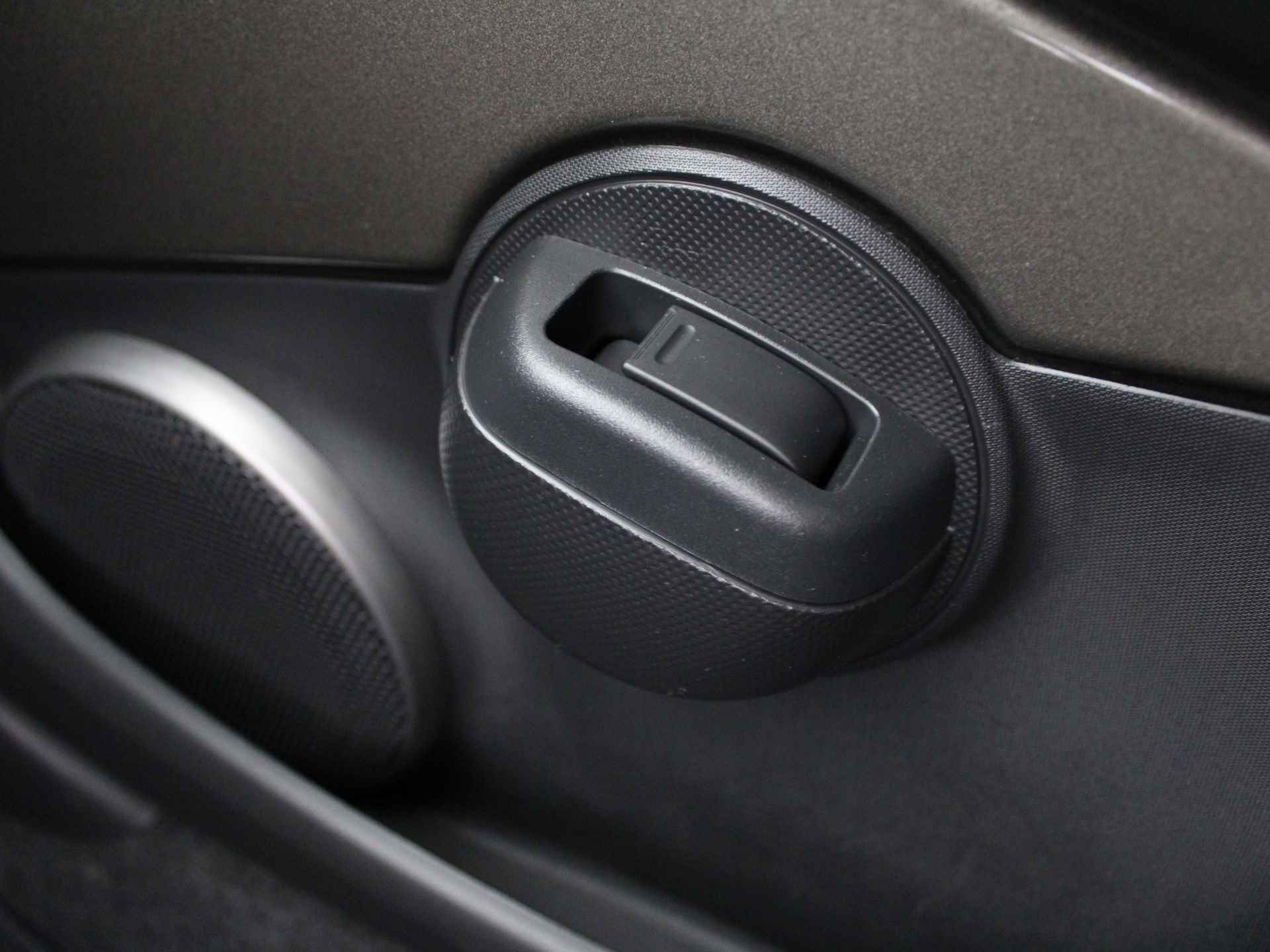 Toyota Aygo 1.0 VVT-i Comfort Limited | Airco | Bluetooth | Elektrische Ramen | - 30/40
