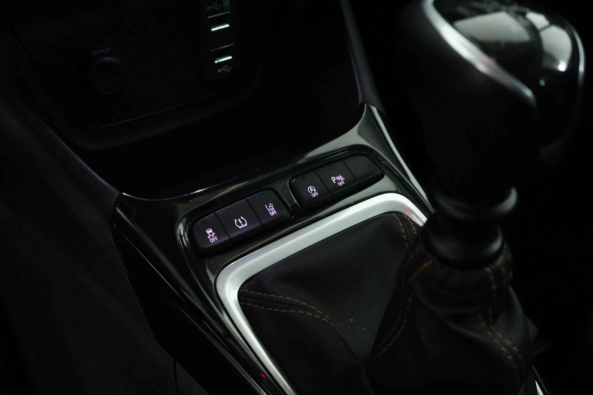 Opel Crossland X 1.2 Turbo Innovation / LED / Navi / CarPlay / Clima - 16/28