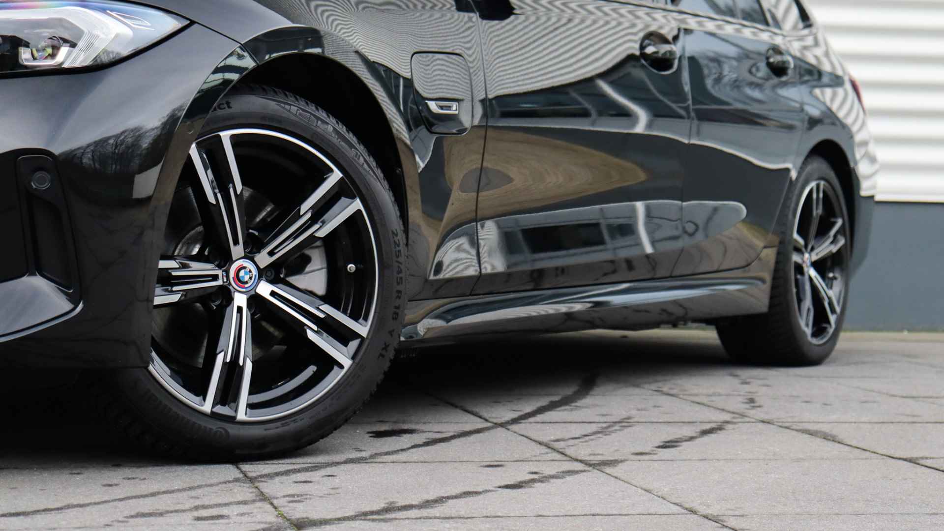 BMW 3 Serie Touring 330e M-Sport | Head-up | Adaptieve Cruise Control | HiFi | Stuurwielverwarming - 14/29