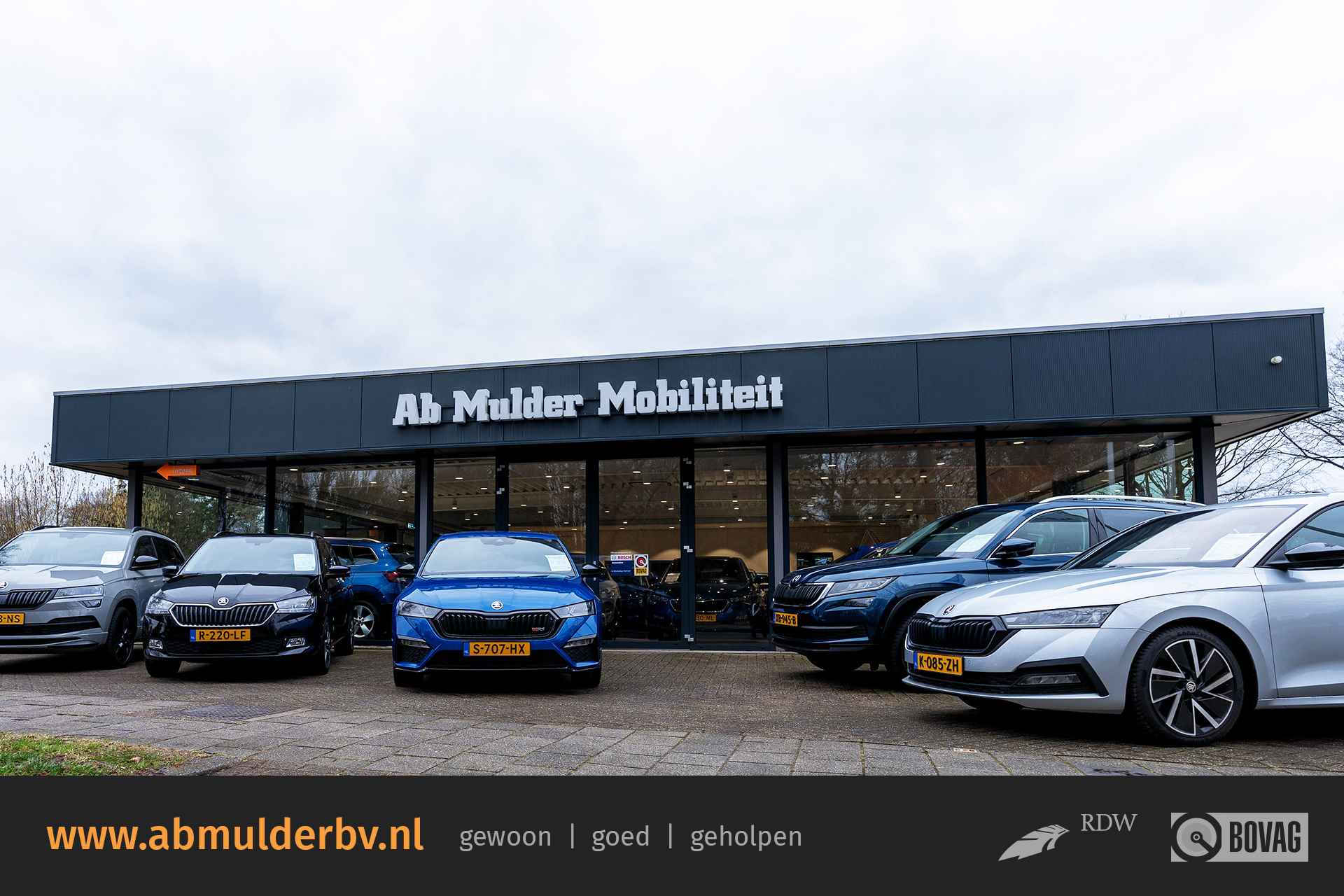 Škoda Kodiaq 1.5 TSI 150PK Business Edition | Org. NL | FabrieksGarantie | Trekhaak | Achteruitrijcamera | 18'' Velgen Met All Season Banden | PDC achter en vóór | Apple CarPlay Andoid Auto) - 42/44