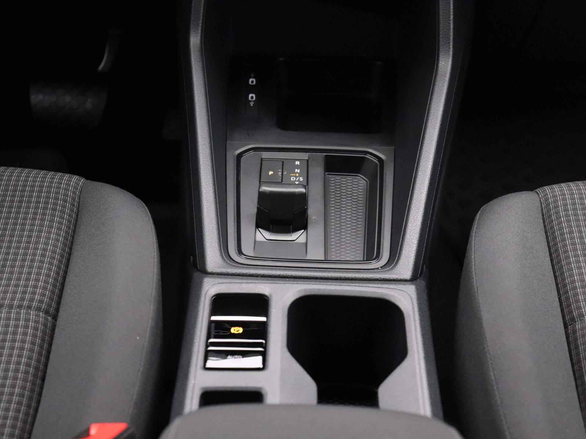 Volkswagen Caddy 1.5 TSI 114 PK DSG | 7-zits | Automaat | Airco | Stoelverwarming | Cruise Control | Parkeersensoren | LED | Schuifdeur links | Schuifdeur rechts | - 11/38