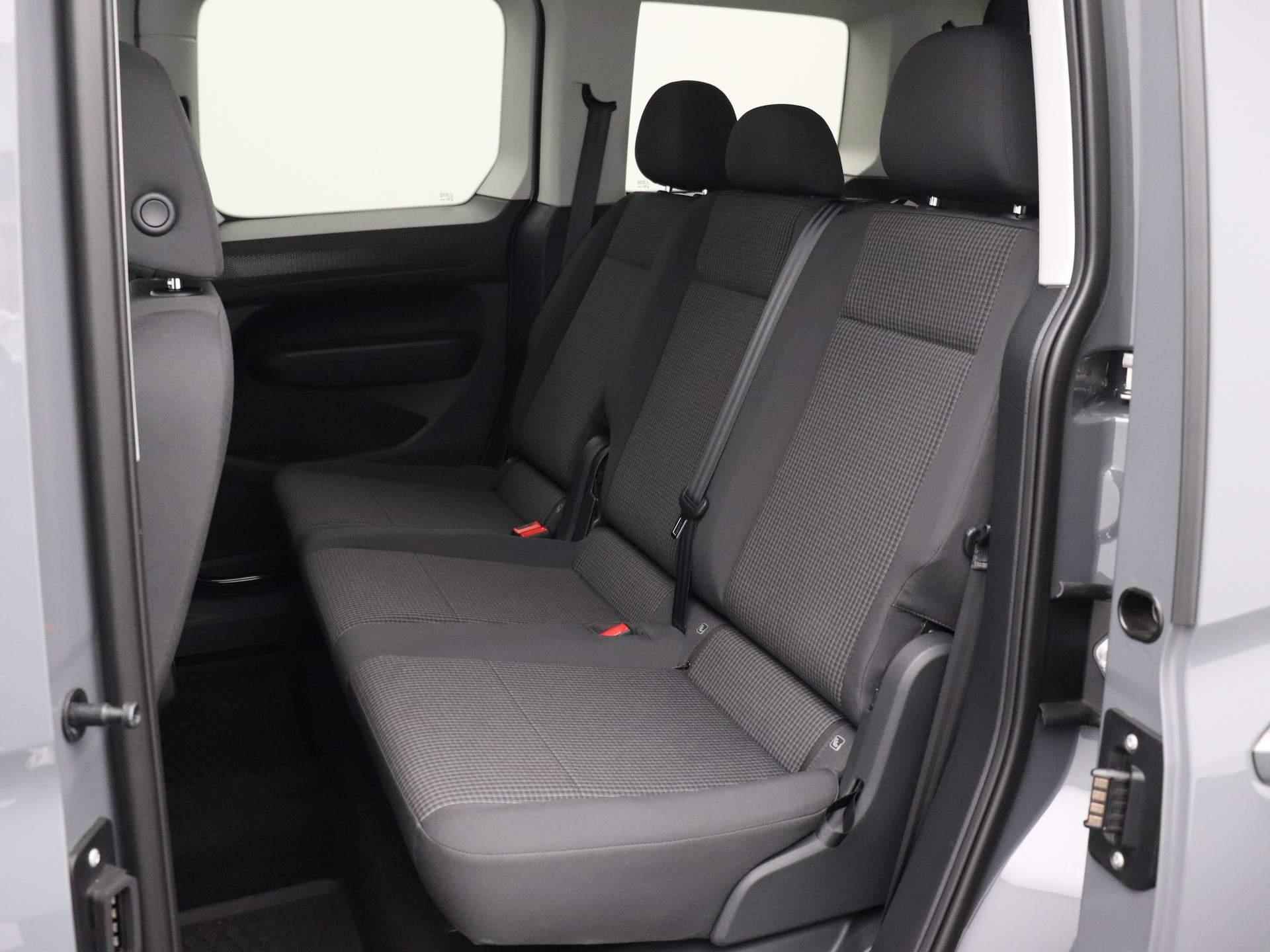 Volkswagen Caddy 1.5 TSI 114 PK DSG | 7-zits | Automaat | Airco | Stoelverwarming | Cruise Control | Parkeersensoren | LED | Schuifdeur links | Schuifdeur rechts | - 14/38