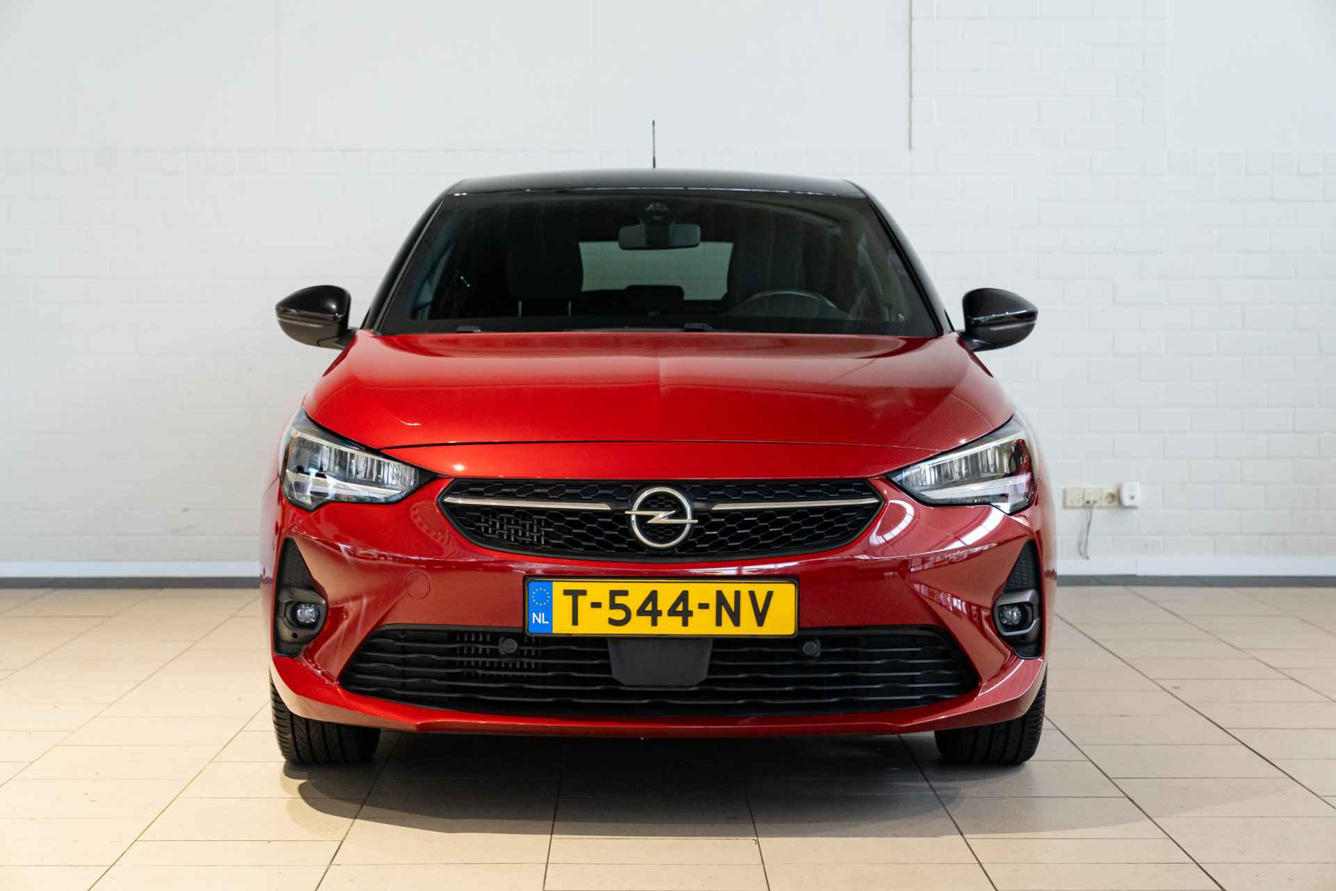 Opel Corsa 1.2 Turbo 130 PK GS Line | Automaat | Camera | Stoel en Stuurverwarming | Parkeersensoren | Apple Carplay & Android Auto | - 3/37