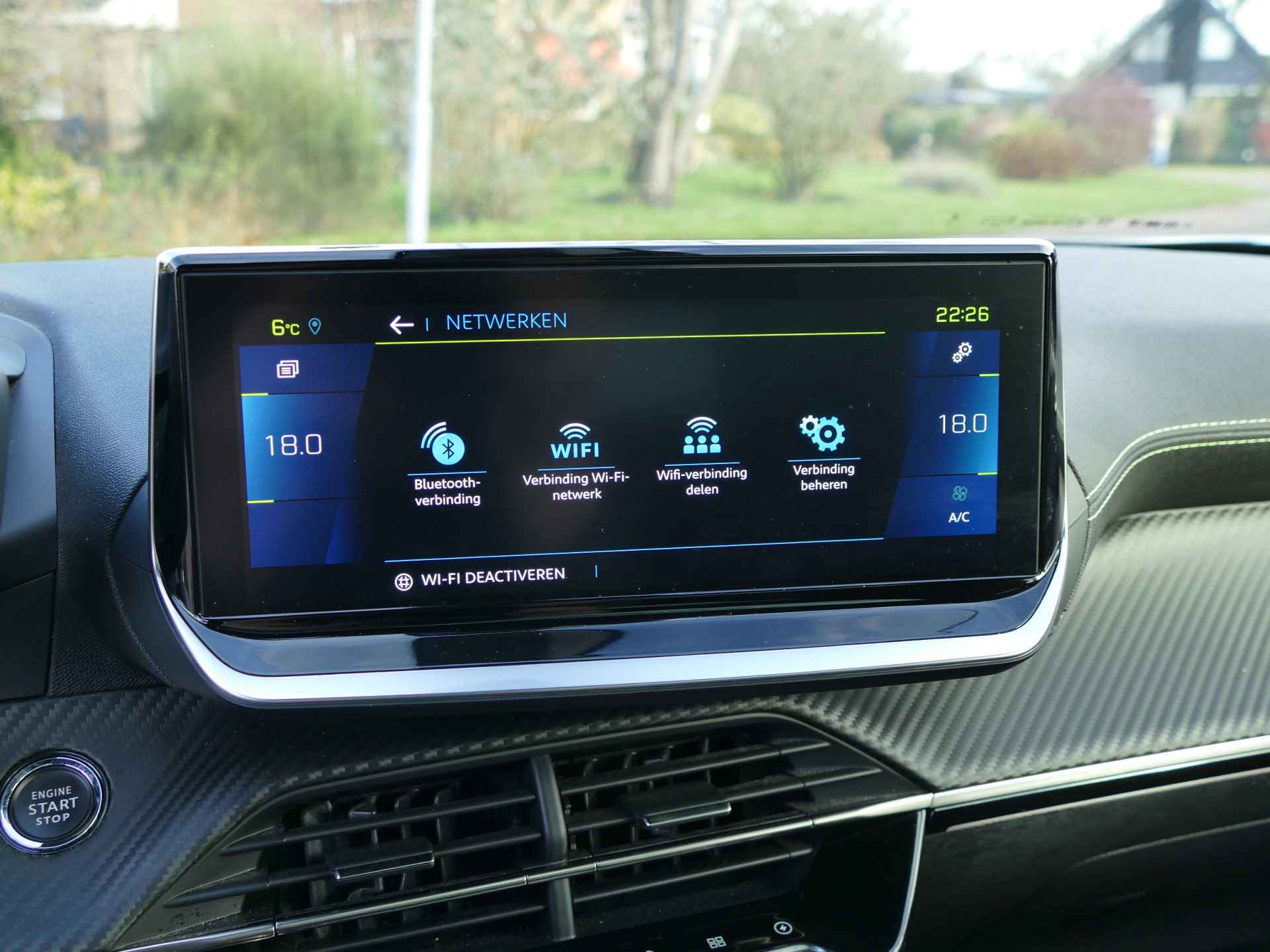 Peugeot e-2008 EV GT Pack 50 kWh | achteruitrijcamera | Apple Carplay / Android auto | panoramadak - 30/56