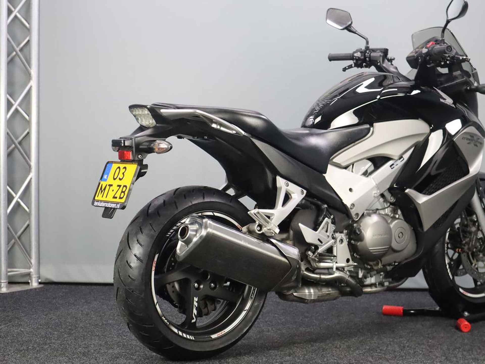 Honda VFR 800 X Crossrunner - 11/12