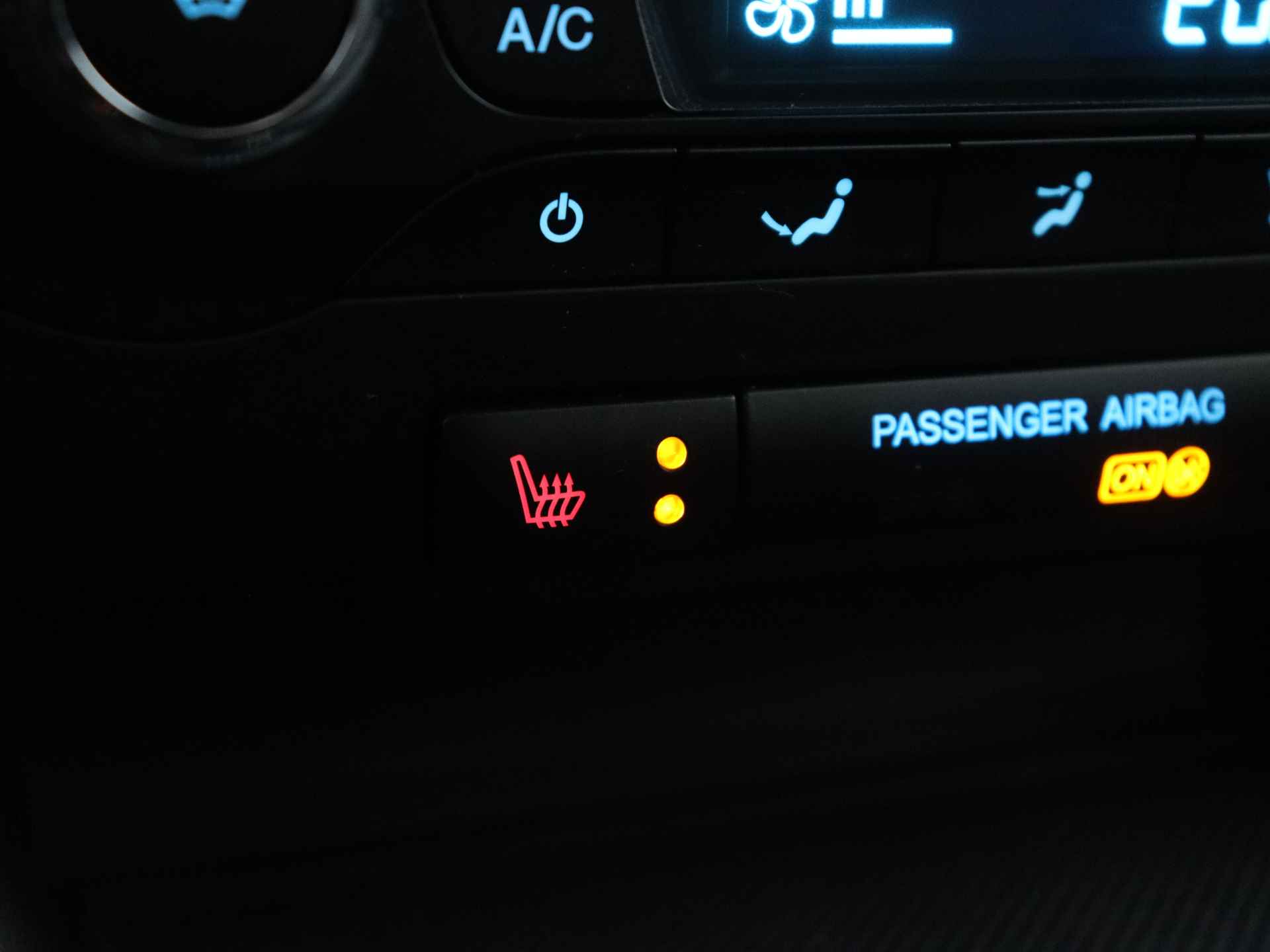 Ford Ka+ 1.2 Trend Ultimate | Climate Control | Voorruit-/Stoelverwarming | - 32/41