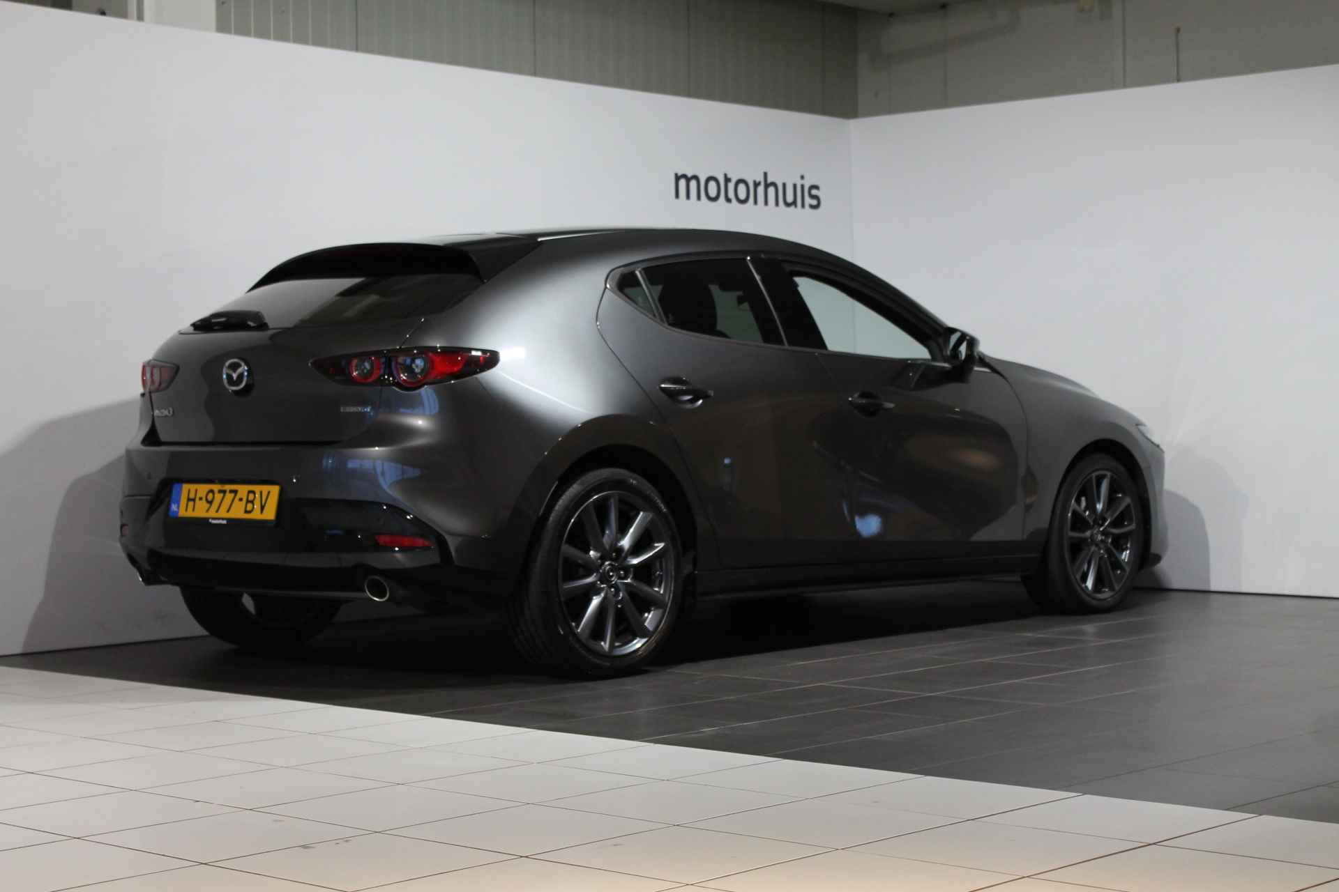 Mazda 3 Hatchback Skyactiv-G 122pk Aut Luxury - 4/36