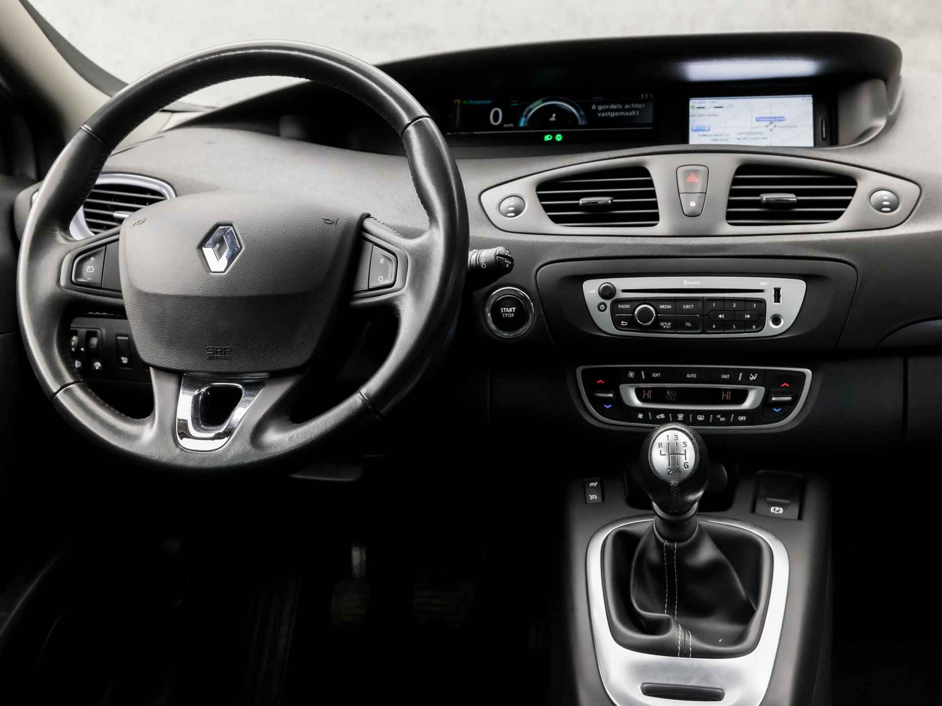 Renault Grand Scénic 1.2 TCe Limited Deluxe (NAVIGATIE, CLIMATE, GETINT GLAS, CRUISE, XENON, SPORTSTOELEN, TREKHAAK, PARKEERSENSOREN, BLUETOOTH, NIEUWE APK, NIEUWSTAAT) - 7/34