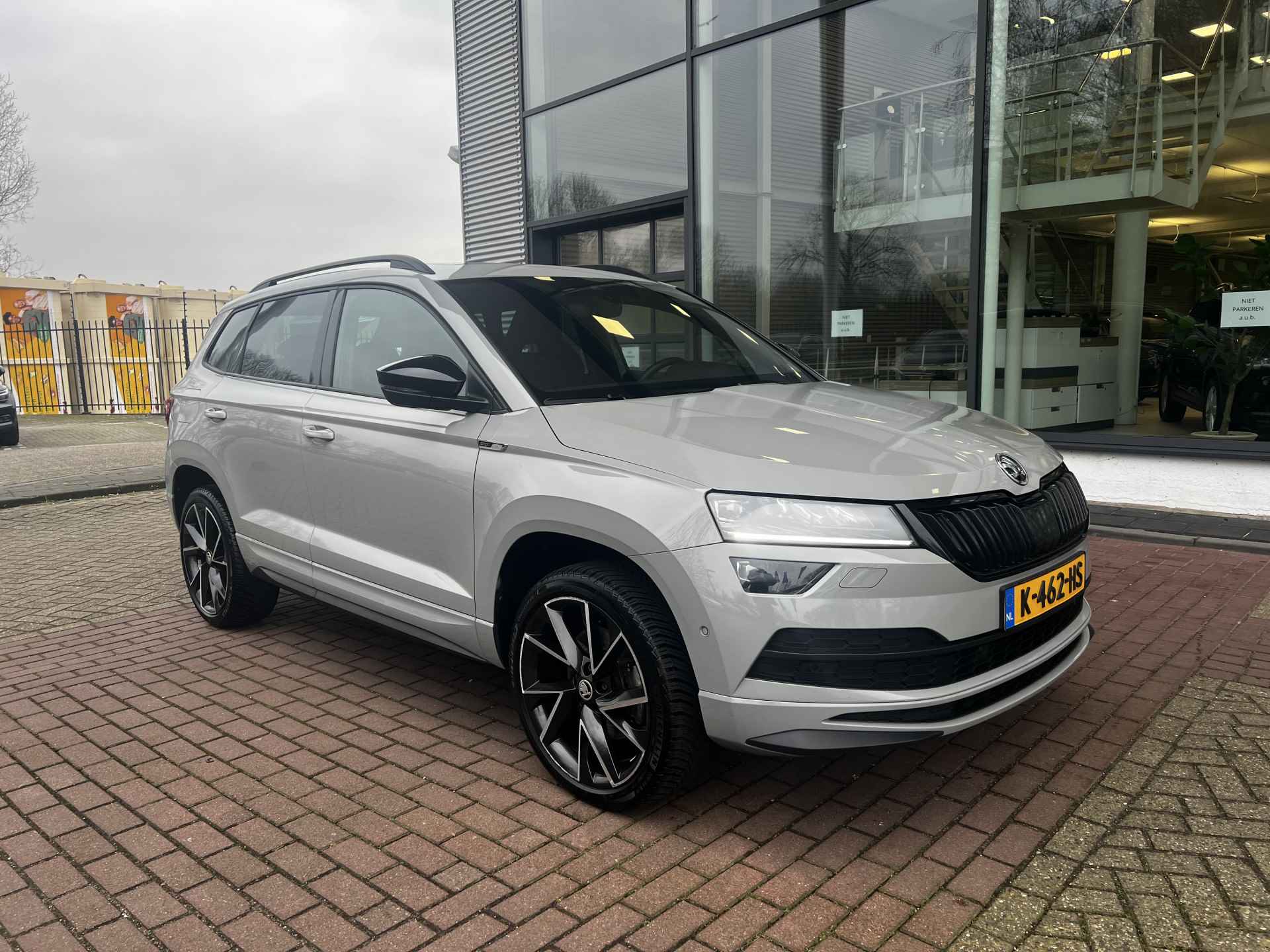 Škoda Karoq 1.5 TSI ACT Sportline Business DSG/  Steel Grey/ Digitale Cockpit/ Led/ Panoramadak/  Elec. A.Klep/ Camera/ Parkeersensoren/ 19 lmv - 5/38