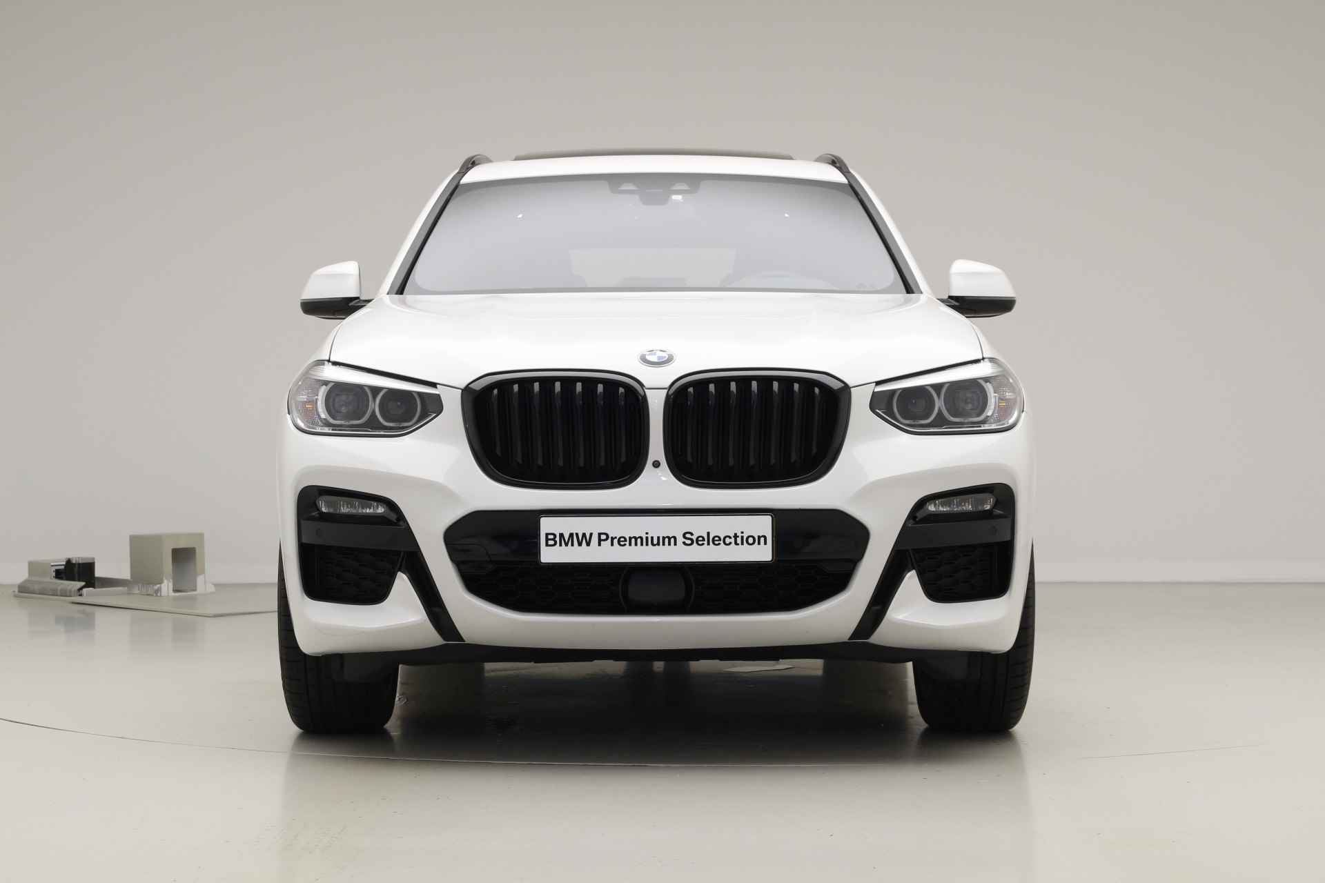 BMW X3 xDrive30e M-Sport | Panorama | Harman Kardon | Driving Assistant Plus | Trekhaak  | 2 jaar BMW Garantie - 6/42