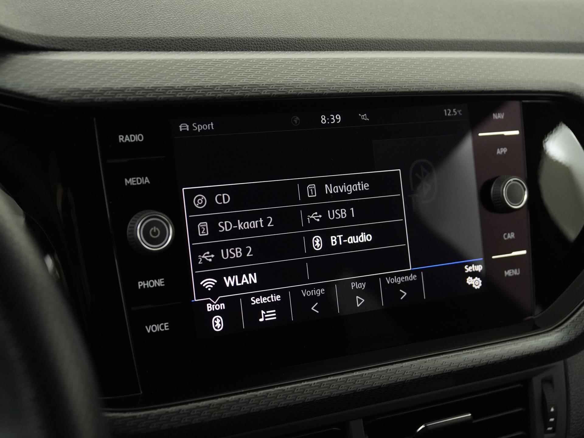 Volkswagen T-Cross 1.0 TSI R-Line DSG | Active Info Display | Camera | Zondag Open! - 15/40