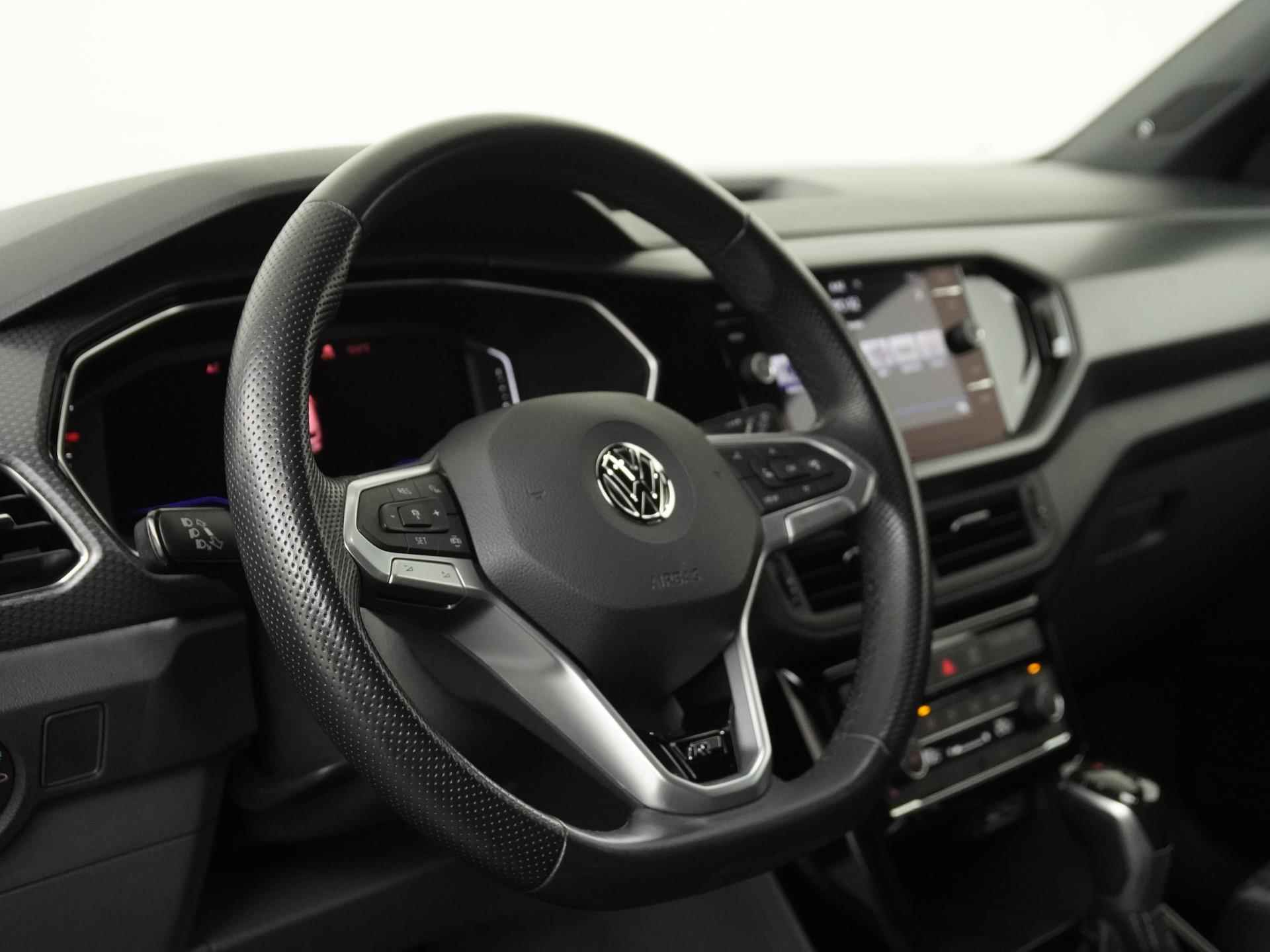 Volkswagen T-Cross 1.0 TSI R-Line DSG | Active Info Display | Camera | Zondag Open! - 35/40