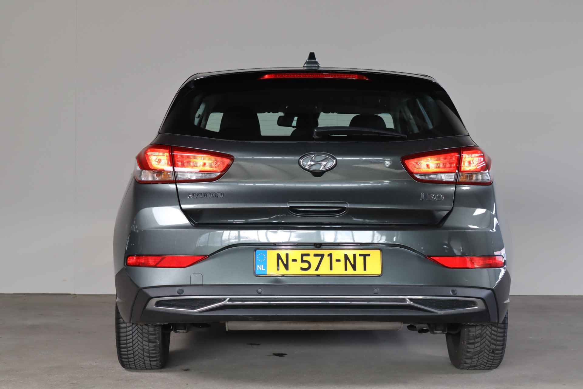 Hyundai i30 1.0 T-GDi MHEV Comfort Smart - NL Auto!! Camera I Apple I Climate - 32/33