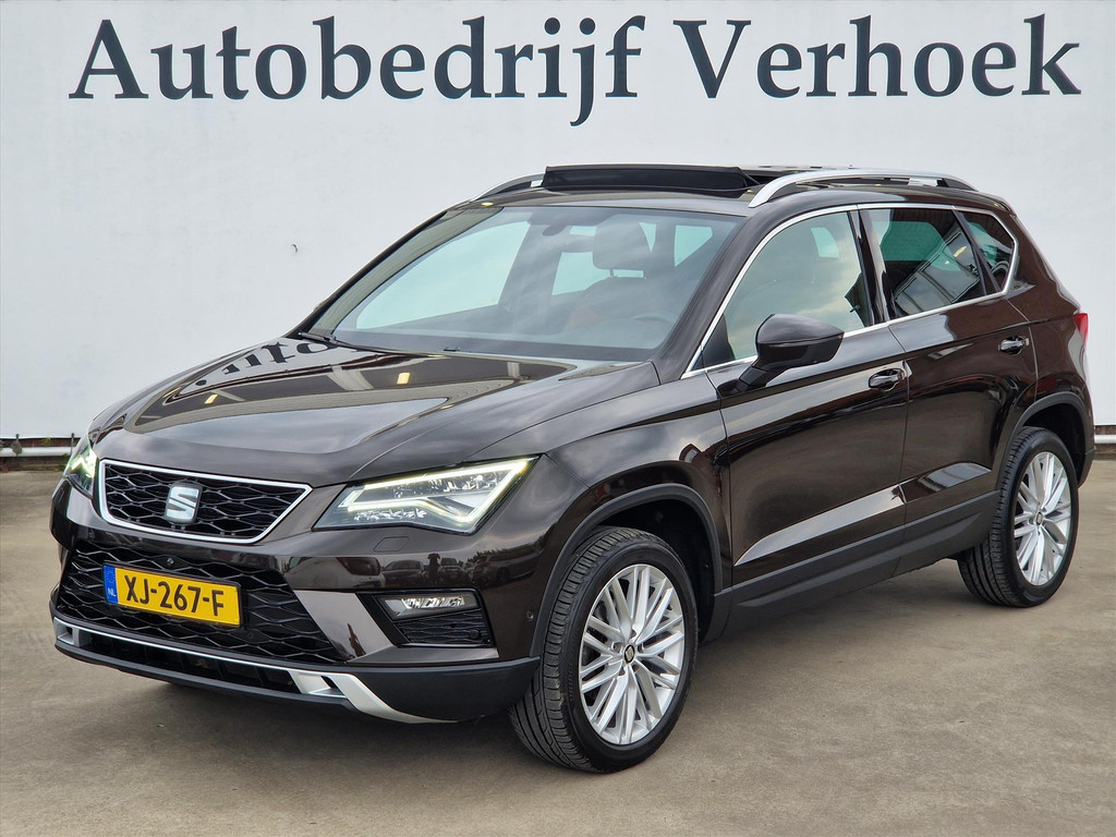 SEAT Ateca 1.5 TSI Xcellence Panodak - Sfeer verlichting - 360° Camera - NL