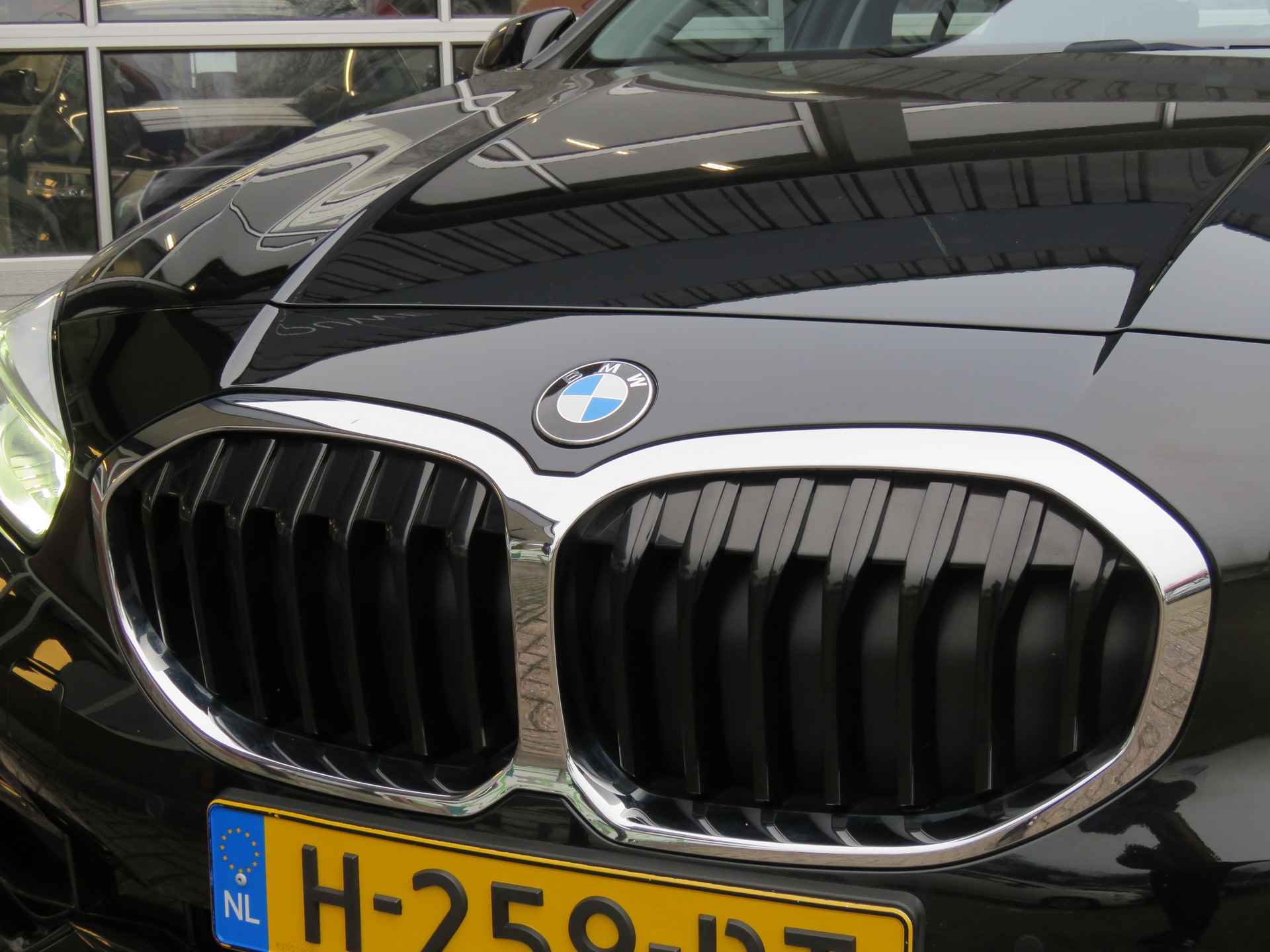 BMW 1-serie 118i Executive Edition / Automaat / Led / Sportstoelen / BOVAG garantie - 8/44