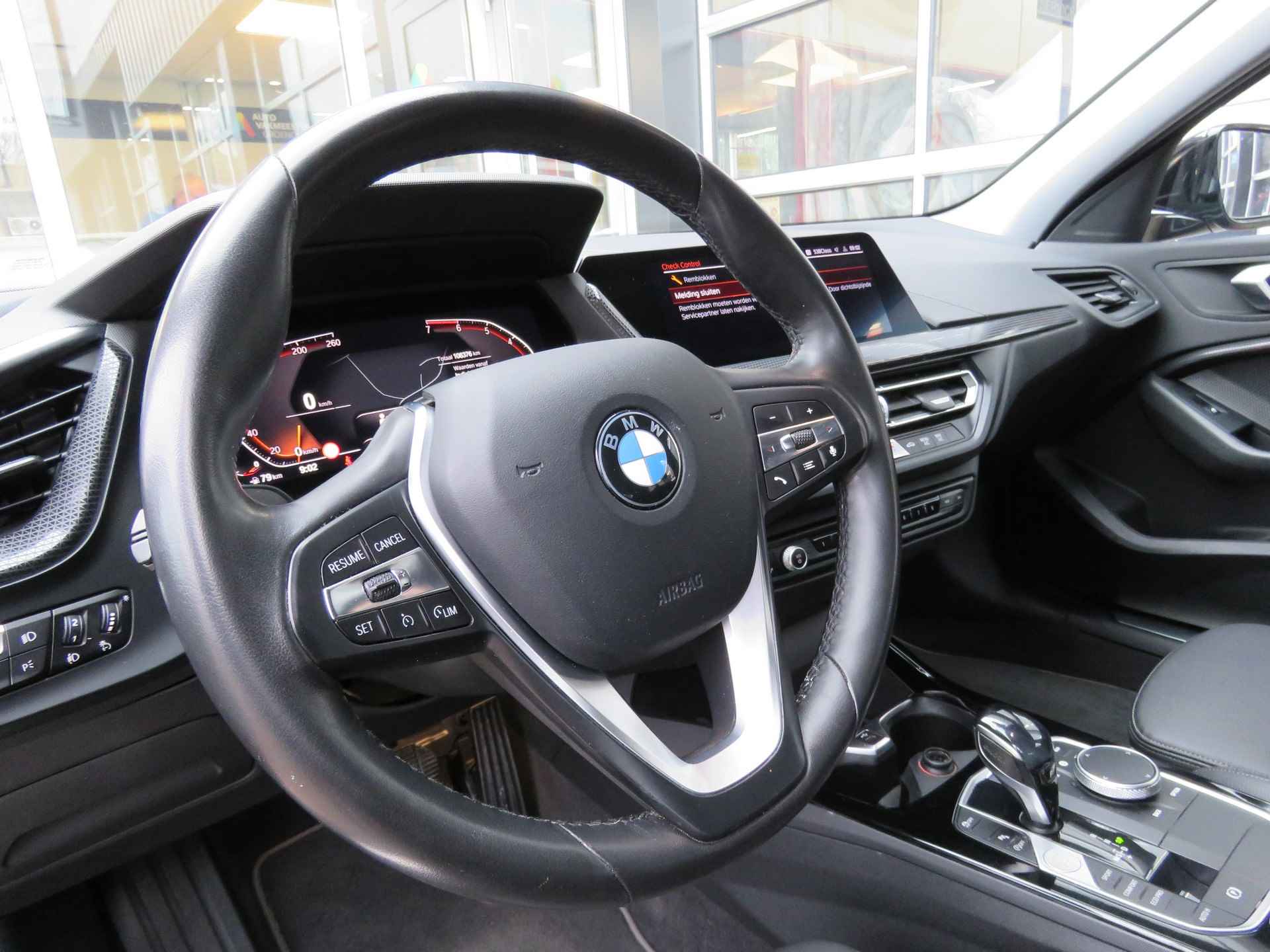 BMW 1-serie 118i Executive Edition / Automaat / Led / Sportstoelen / BOVAG garantie - 32/44
