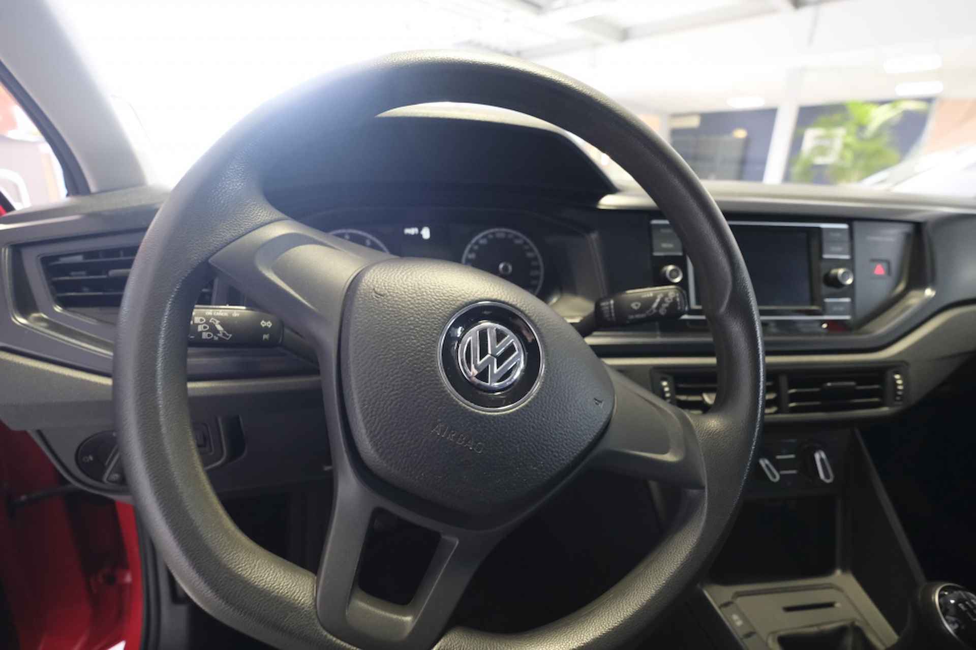 Volkswagen Polo 1.0 MPI Trendline - 19/19