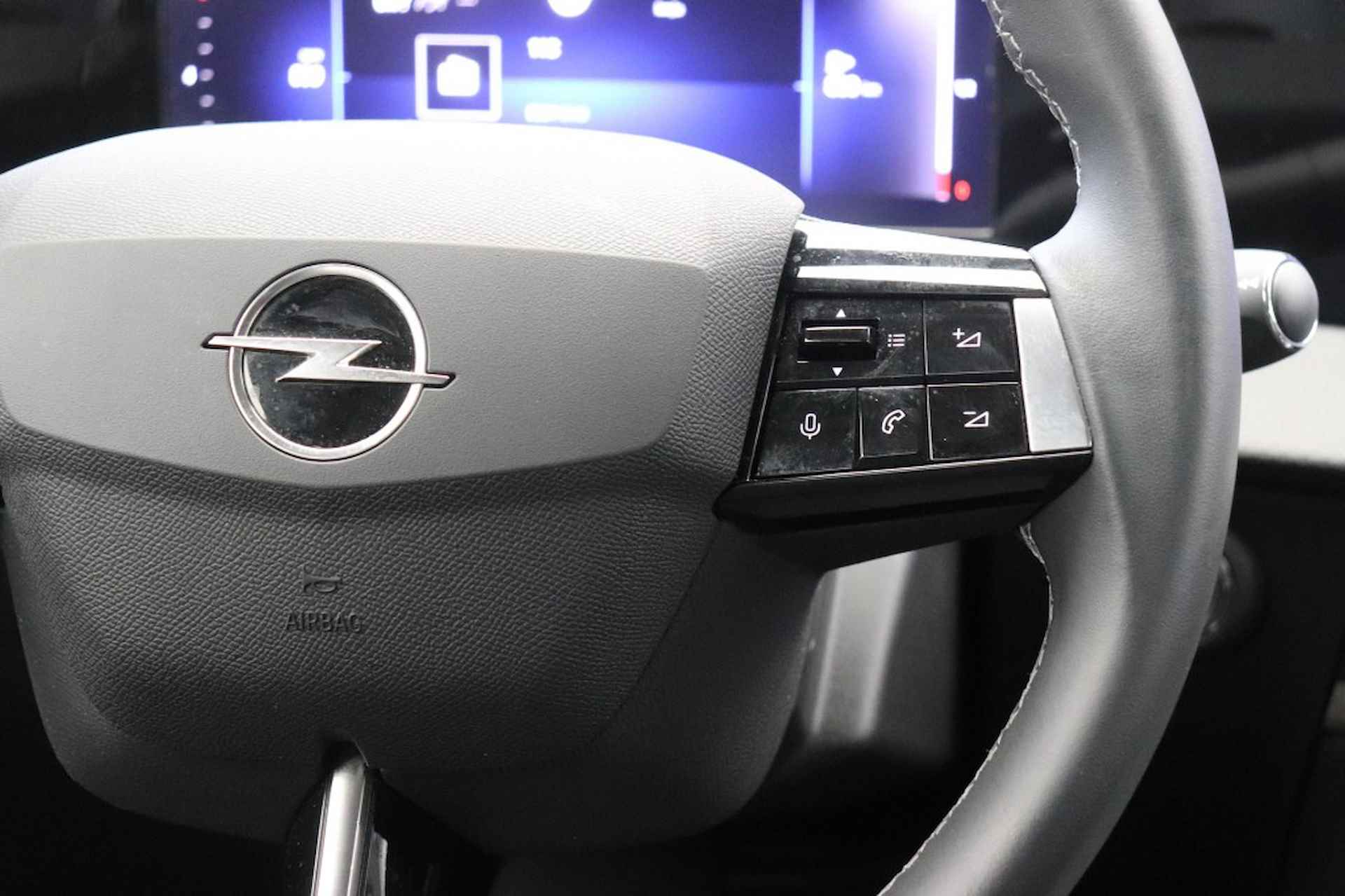 OPEL Astra 1.2 Edition - Carplay, Navi, Clima - 18/28